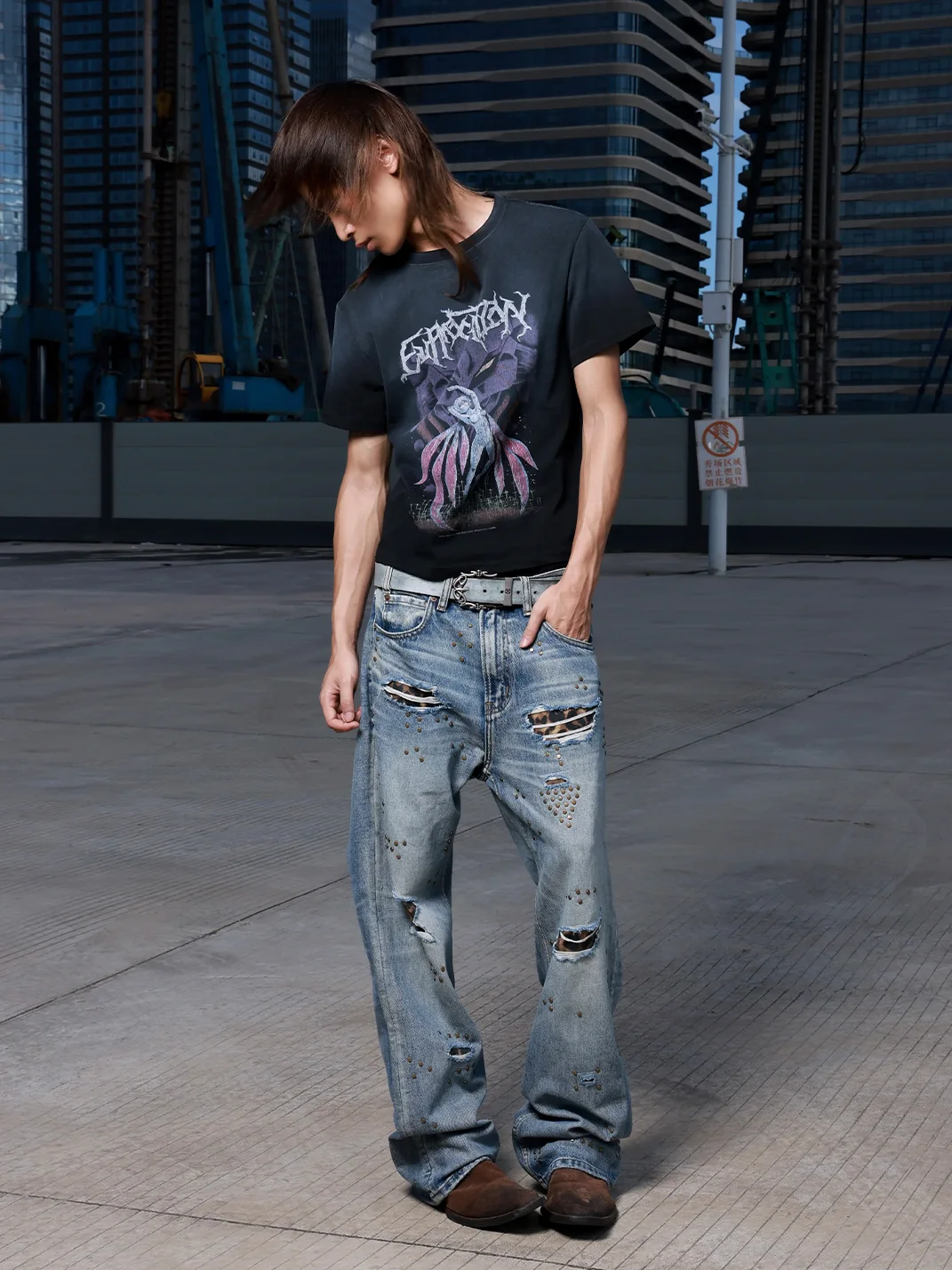 VOWPROGRESS | Leopard Studded Distressed Straight Leg Jeans