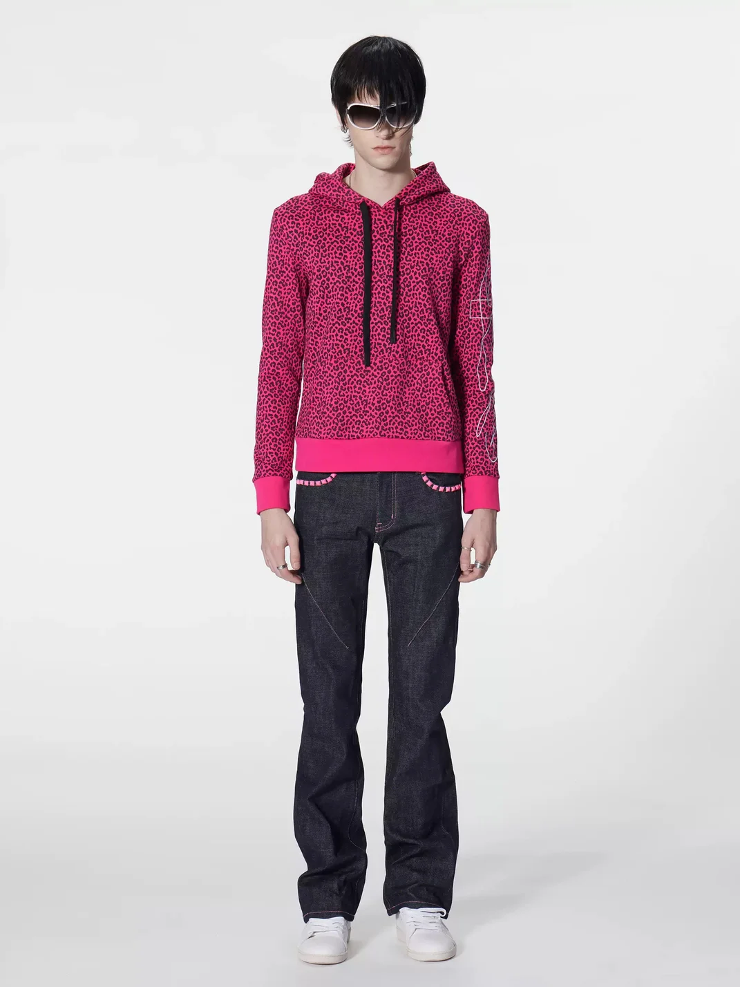 no E mosen | Dark Indigo Contrast Stitch Studded Flared Jeans