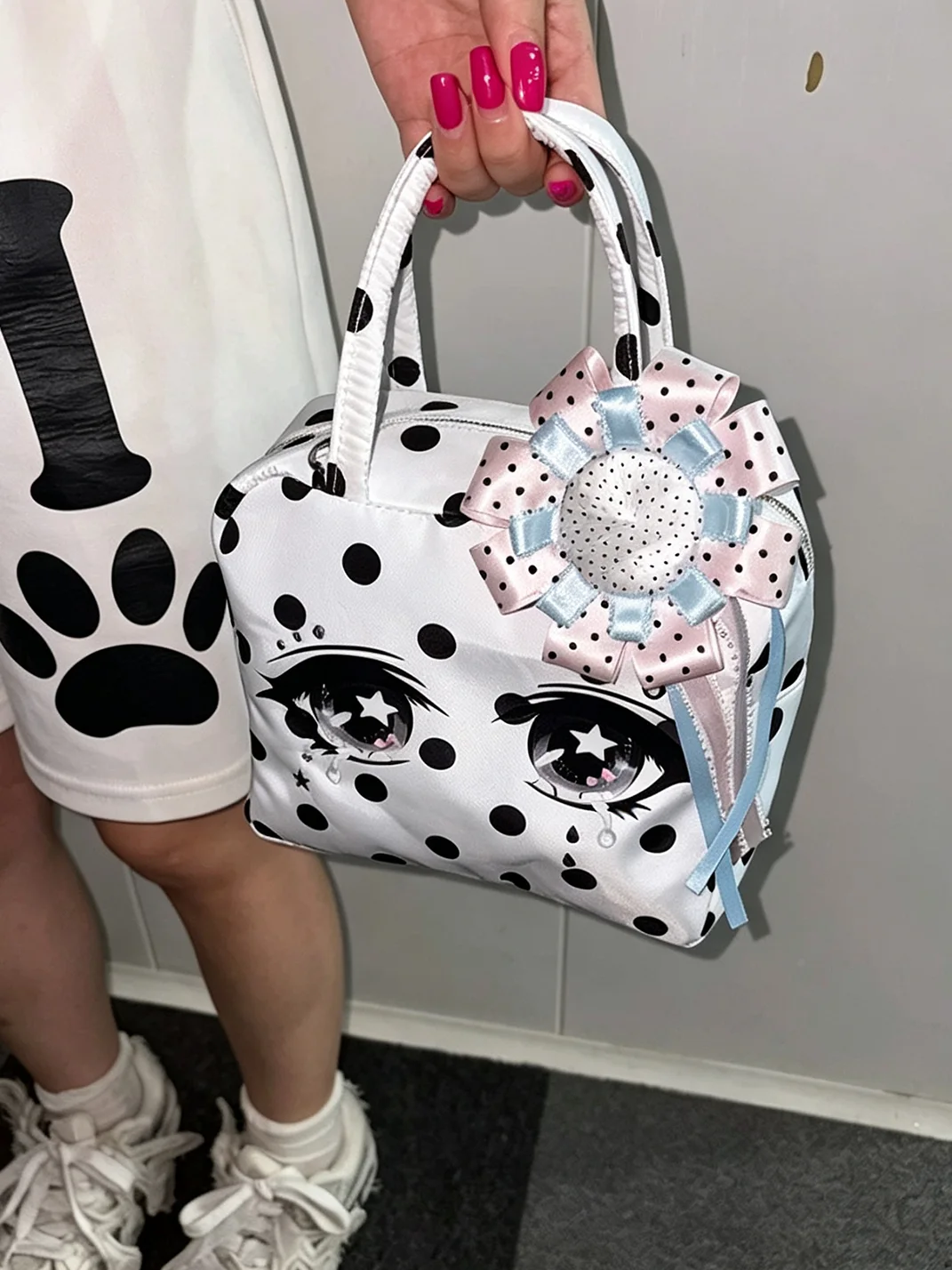 Wolf Grandmother | Cartoon Tear Eye Polka Dot Square Handbag