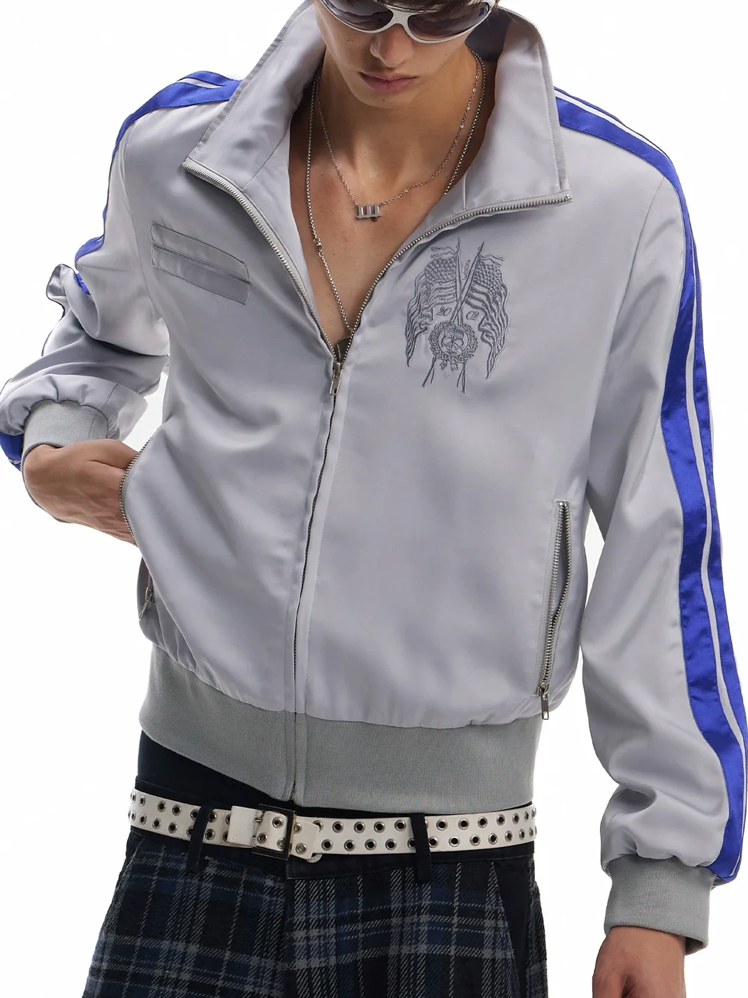 no E mosen | Satin Colorblock Leopard Trim Stand Collar Jacket