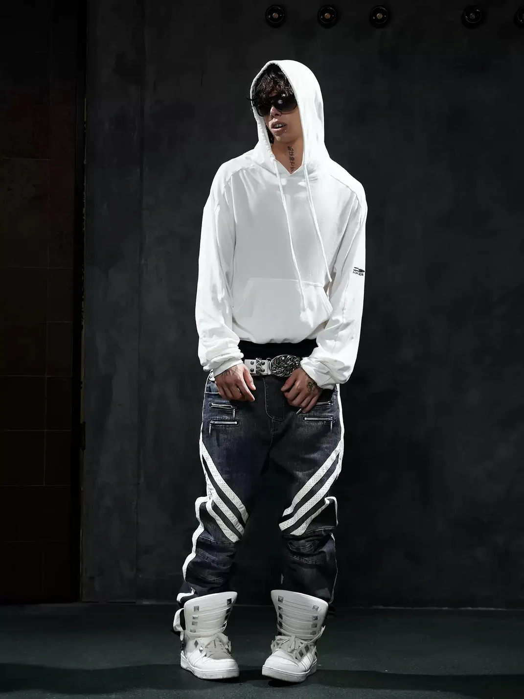 DND4DES | Distressed Slim Patchwork Biker Jeans