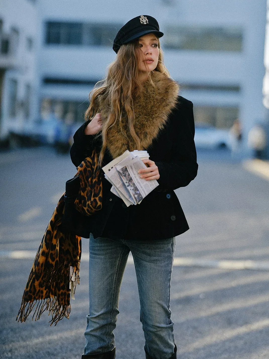 SereneEase | Vintage Fur Collar Belted Jacket