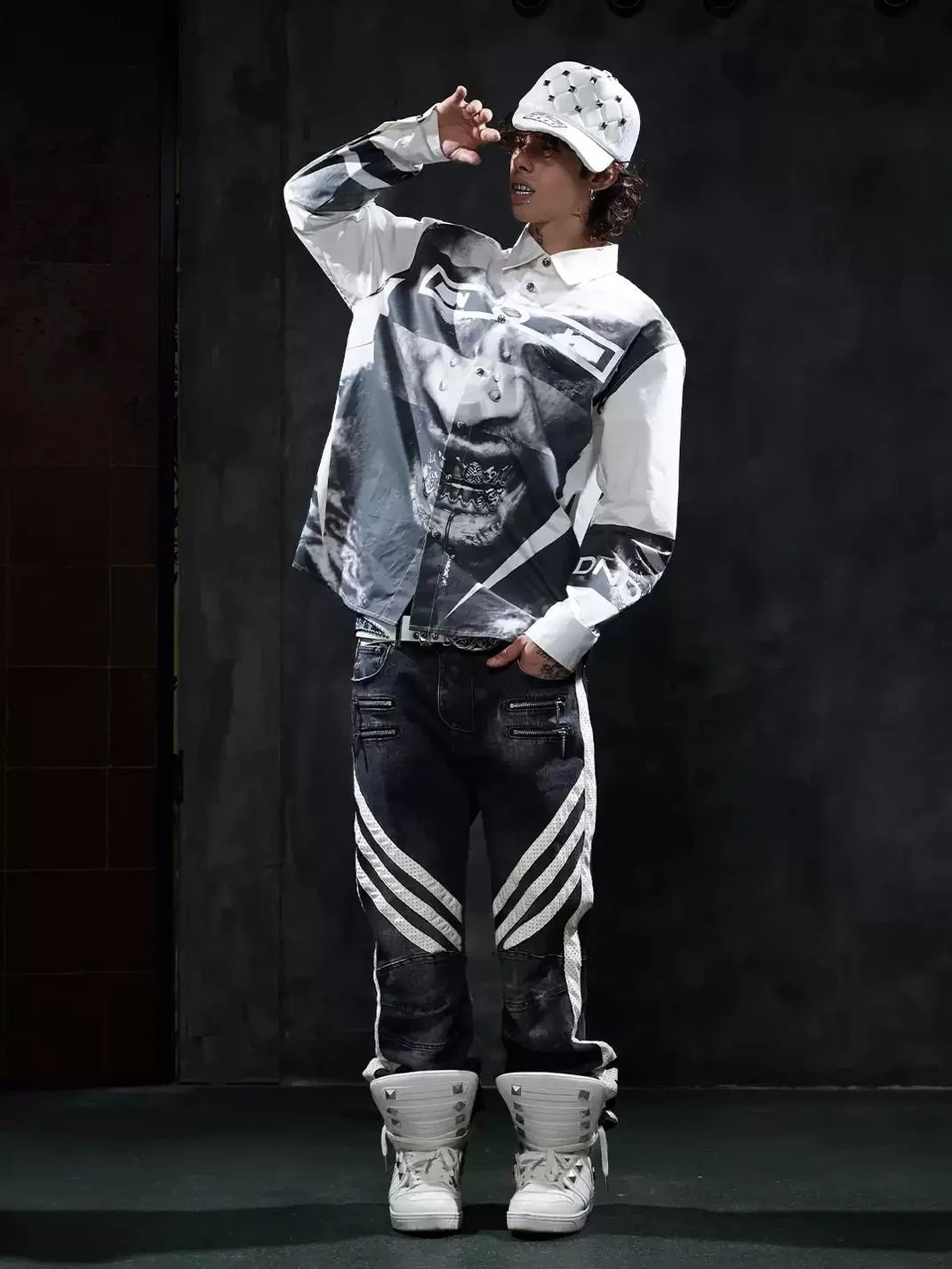 DND4DES | Oversized Portrait Print Long Sleeve Shirt