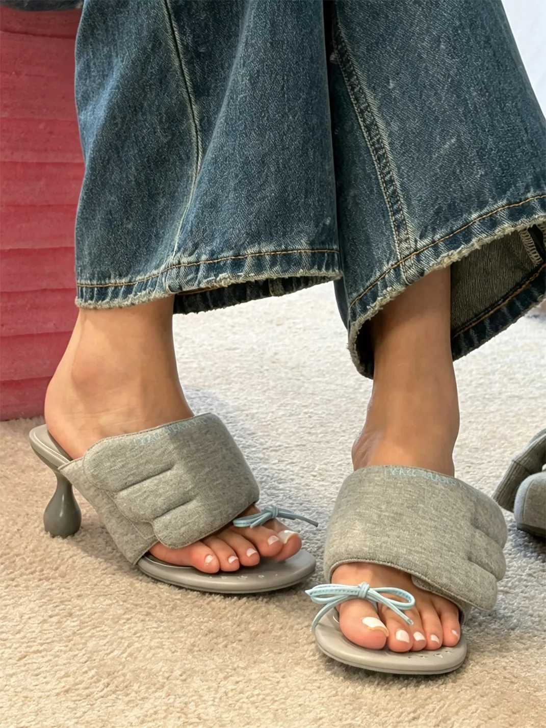 Grape online | Wing Round-Toe Bow High-Heel Toe-Post Sandals