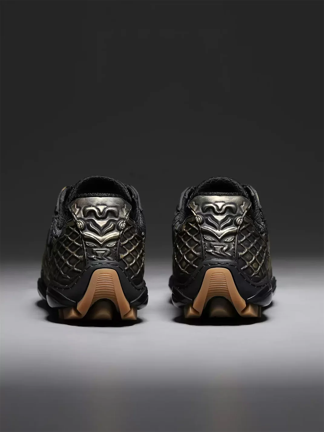 SGSX | Retro Armor Pattern Casual Sneakers