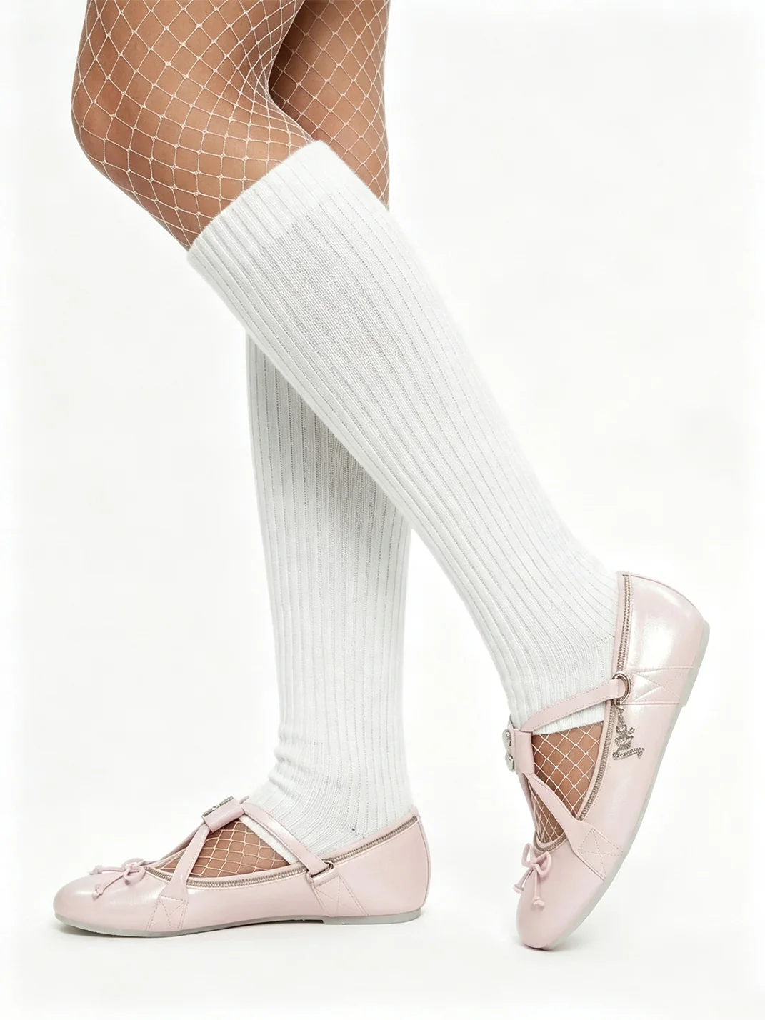 Grape online | Zip Round Toe Ballet Flats