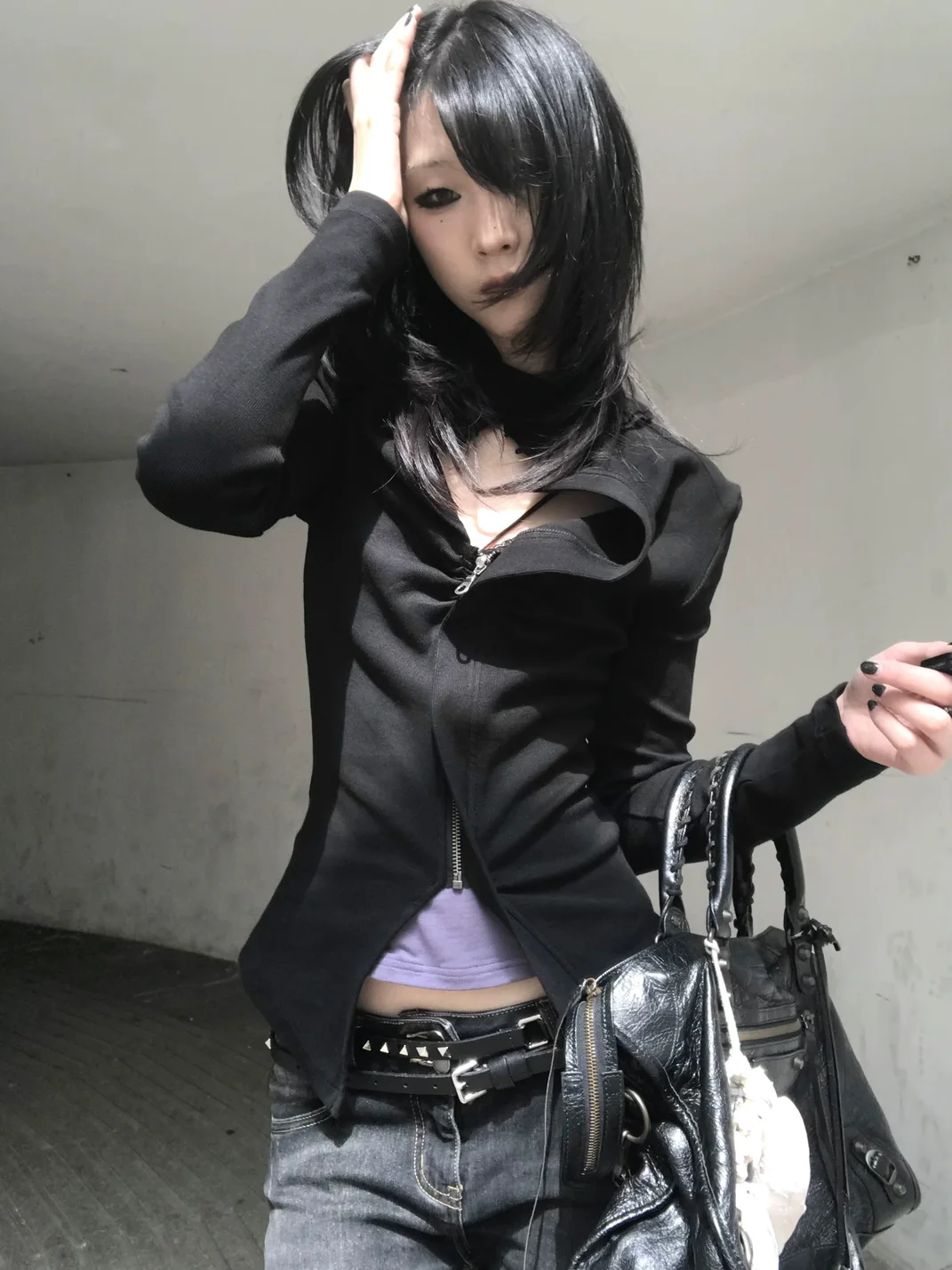 SOHATW | Black Ruched Cutout Fitted Cropped Jacket