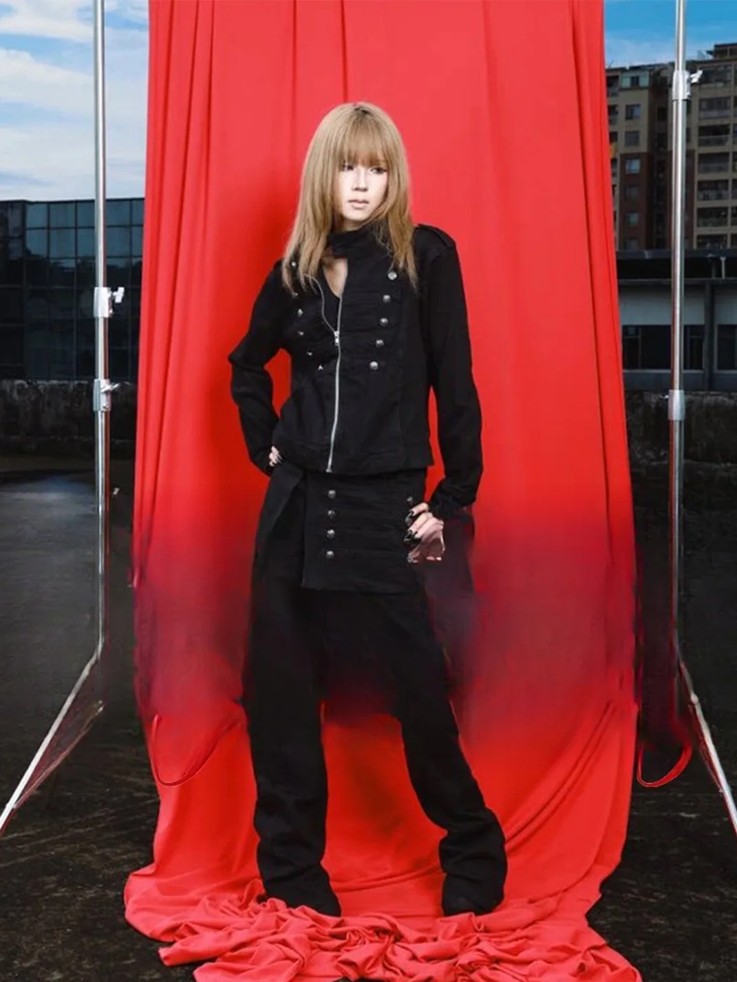 DETW | Black Buttoned Relaxed Micro-Flare Jeans