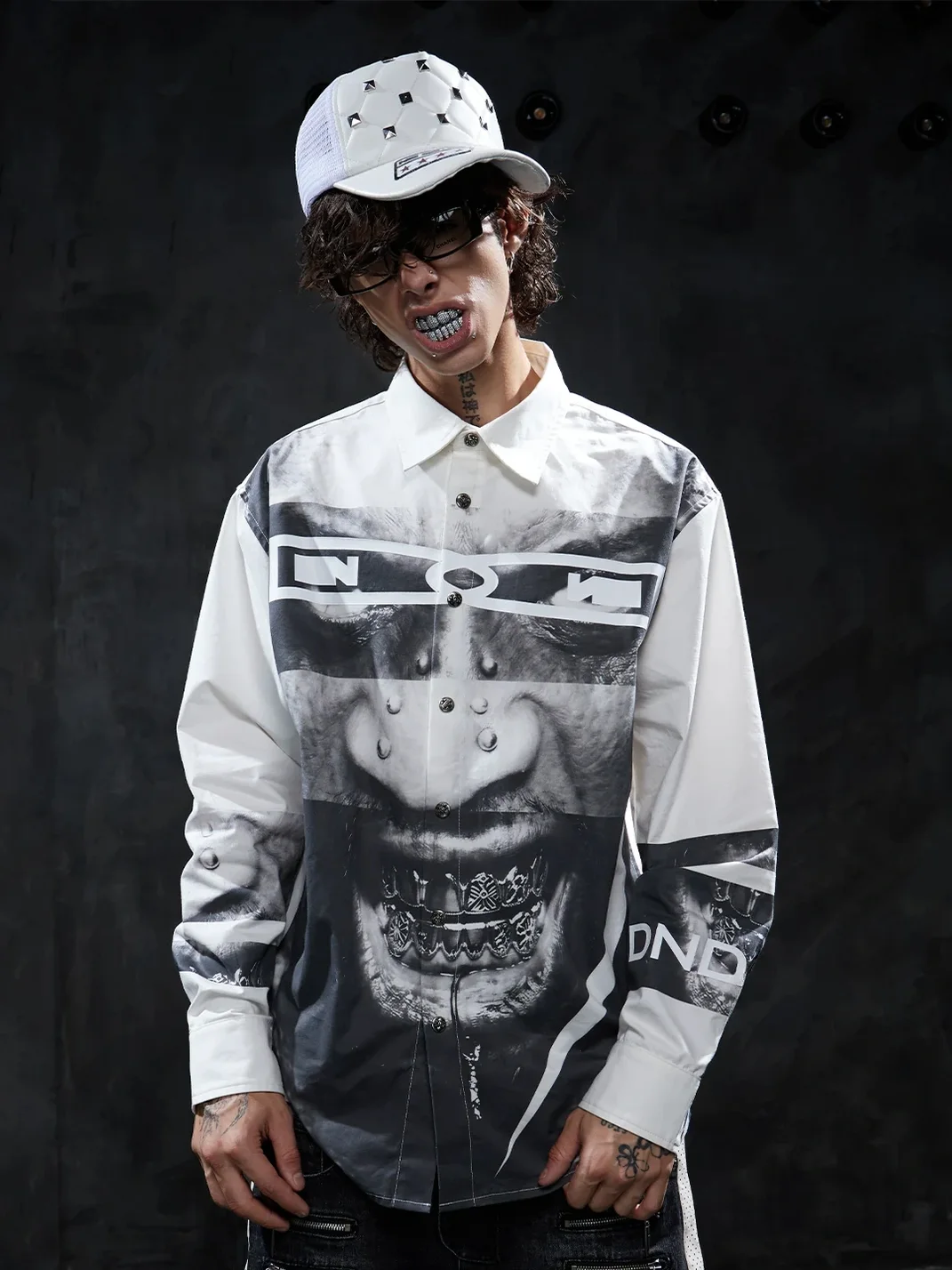 DND4DES | Oversized Portrait Print Long Sleeve Shirt