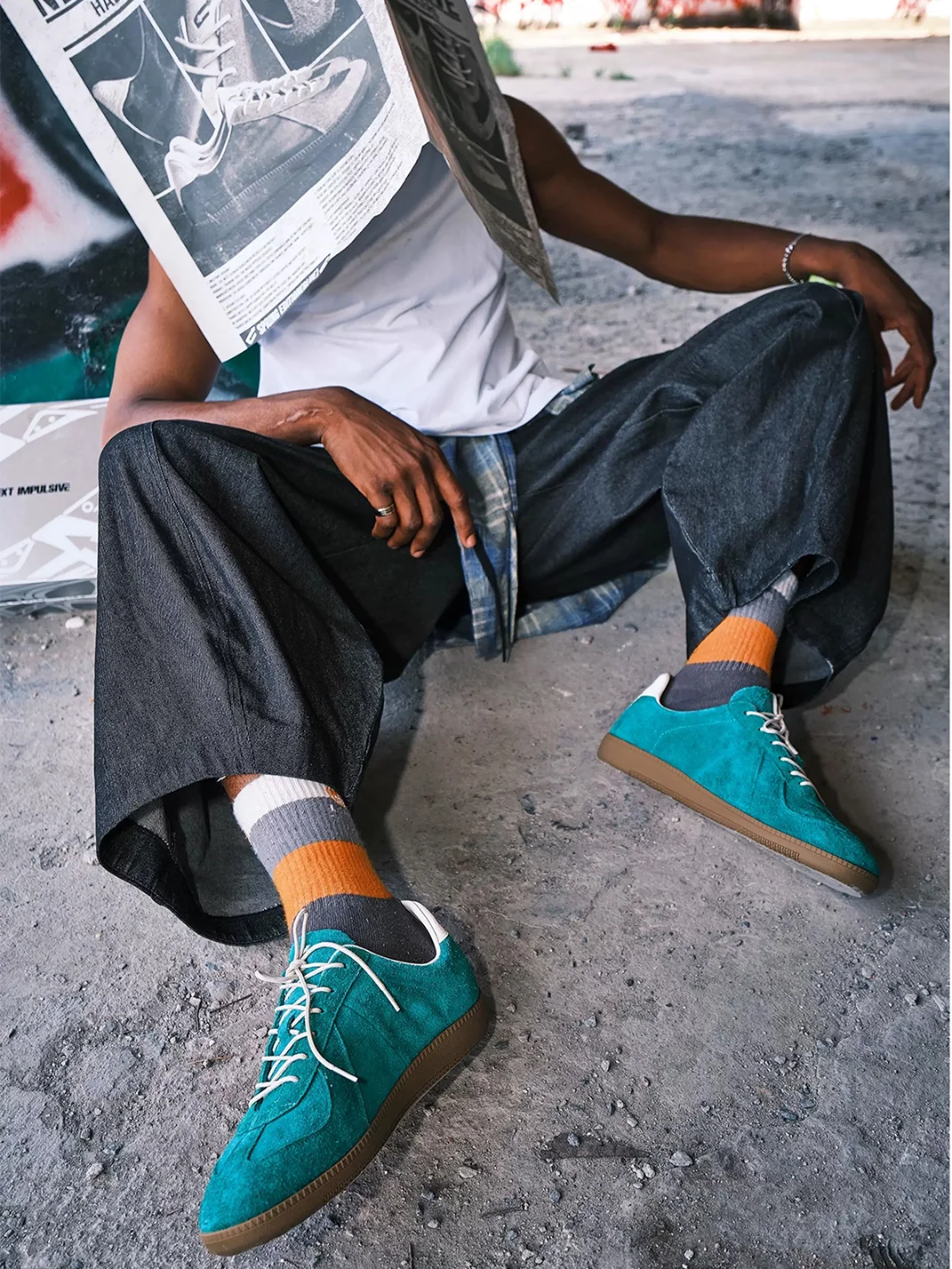 NEXT IMPULSIVE | HALO Green Low-Top Retro Sneakers