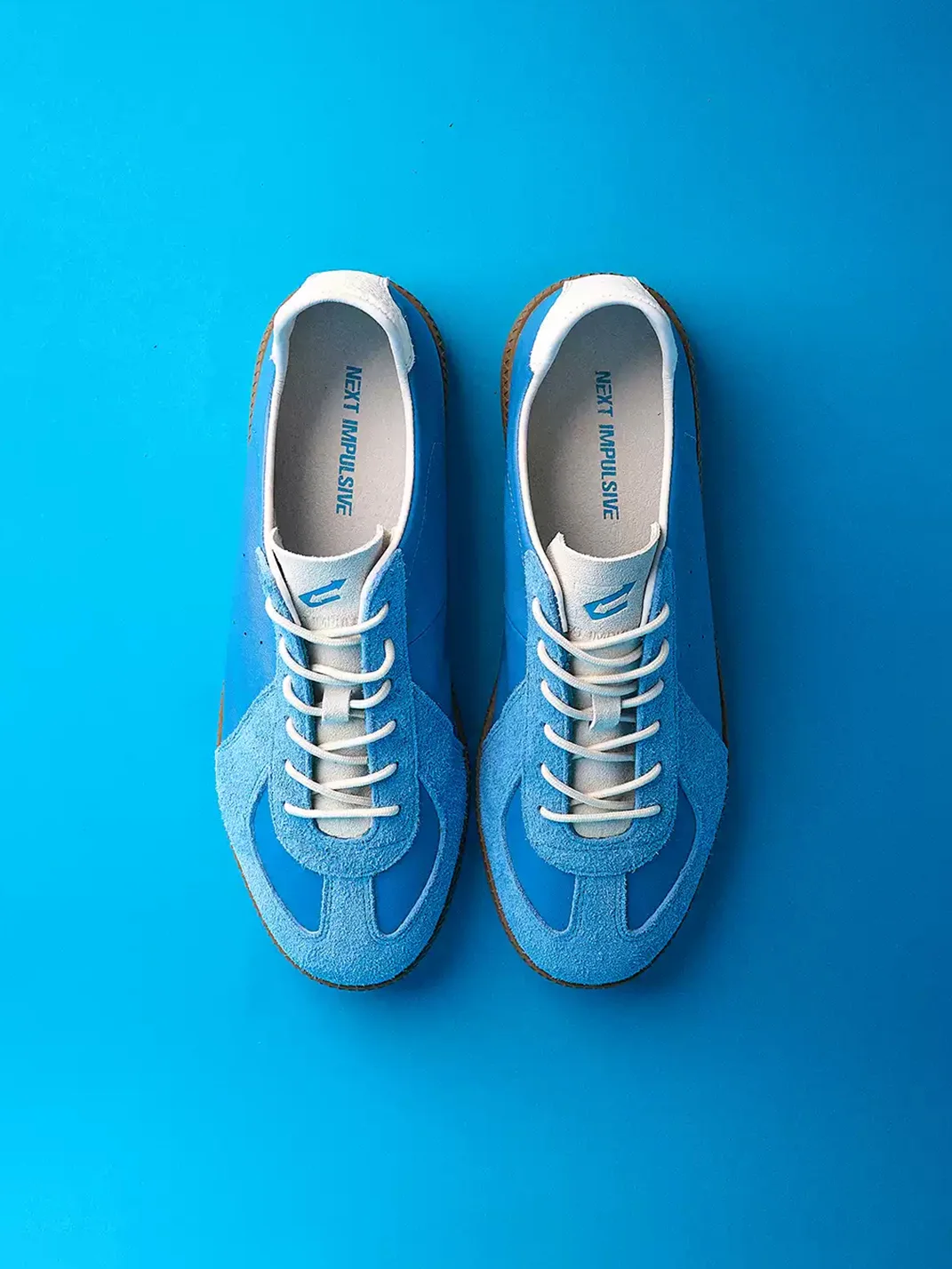NEXT IMPULSIVE | Blue Low-Top Retro Sneakers