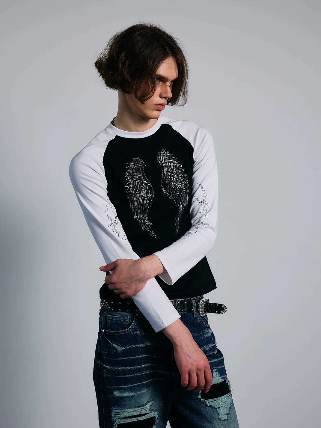 PAIKI | Rhinestone Wing Raglan Long Sleeve T-Shirt