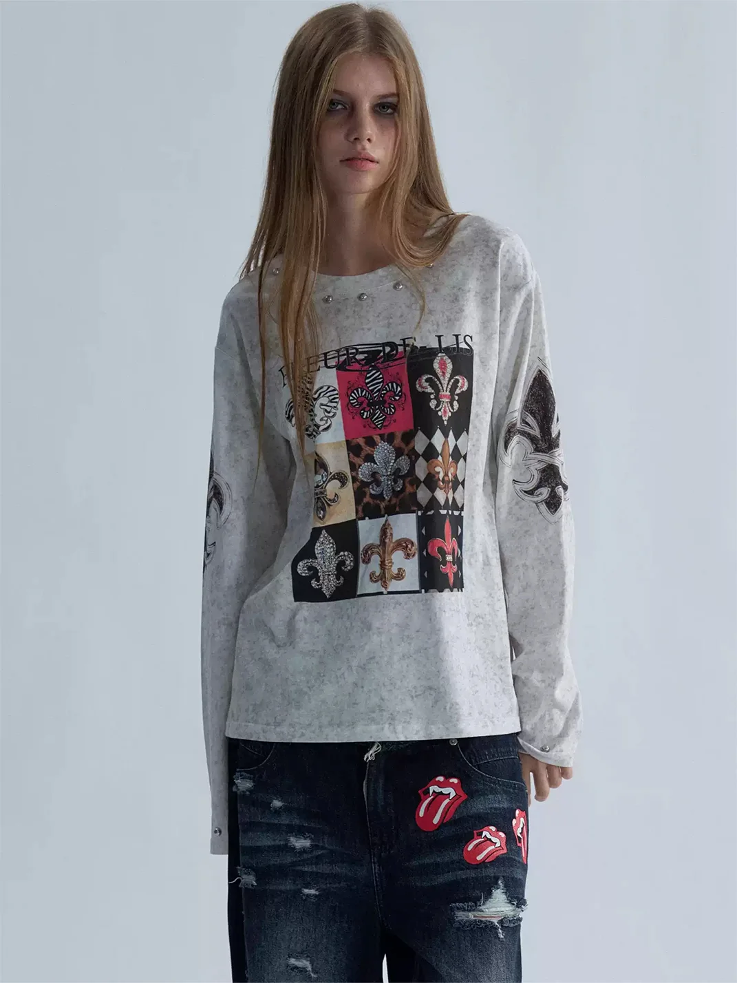 PAIKI | Distressed Fleur-De-Lis Checkerboard Long Sleeve Tee