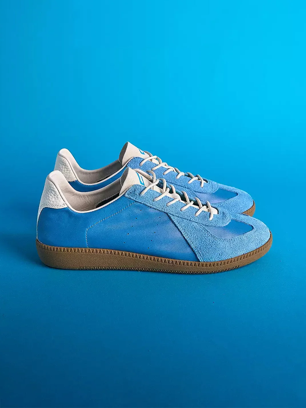 NEXT IMPULSIVE | Blue Low-Top Retro Sneakers