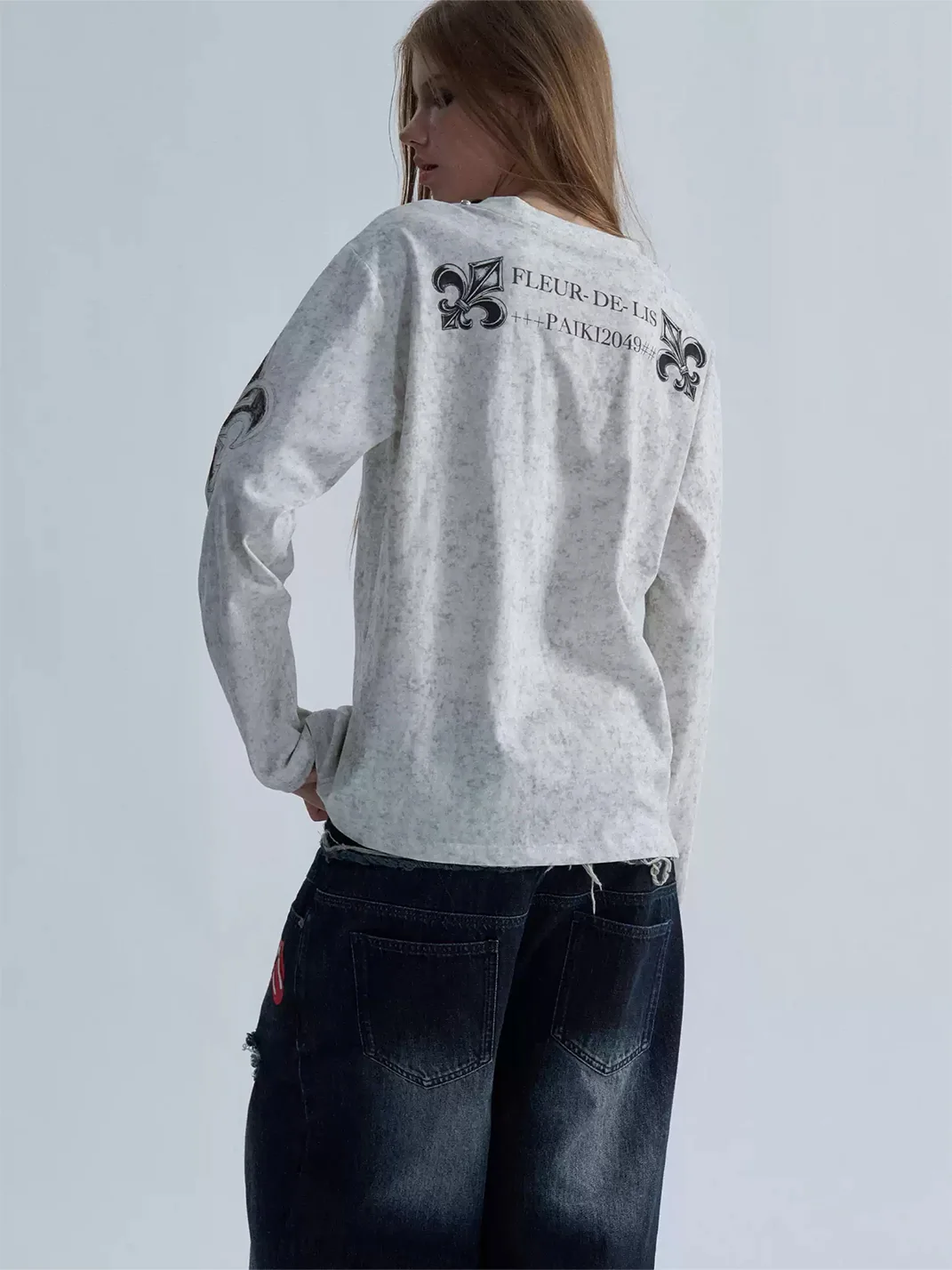 PAIKI | Distressed Fleur-De-Lis Checkerboard Long Sleeve Tee