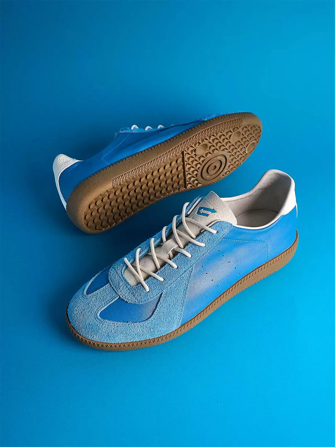 NEXT IMPULSIVE | Blue Low-Top Retro Sneakers