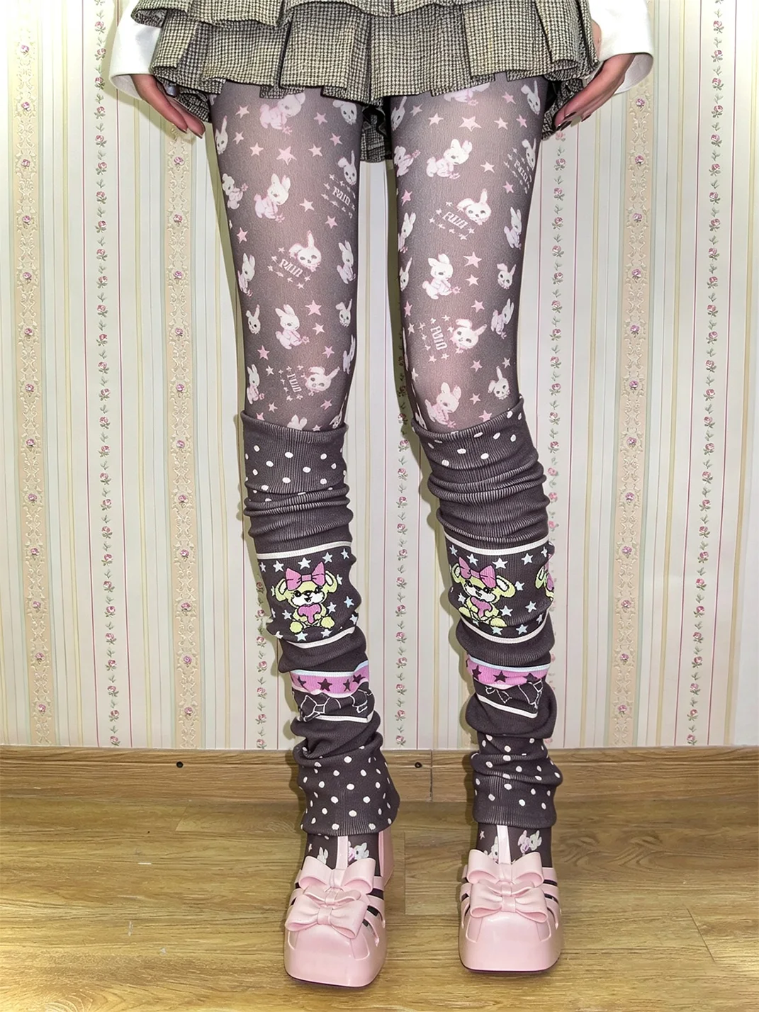 LIS CALLA | Hand-Drawn Rabbit Print Tights
