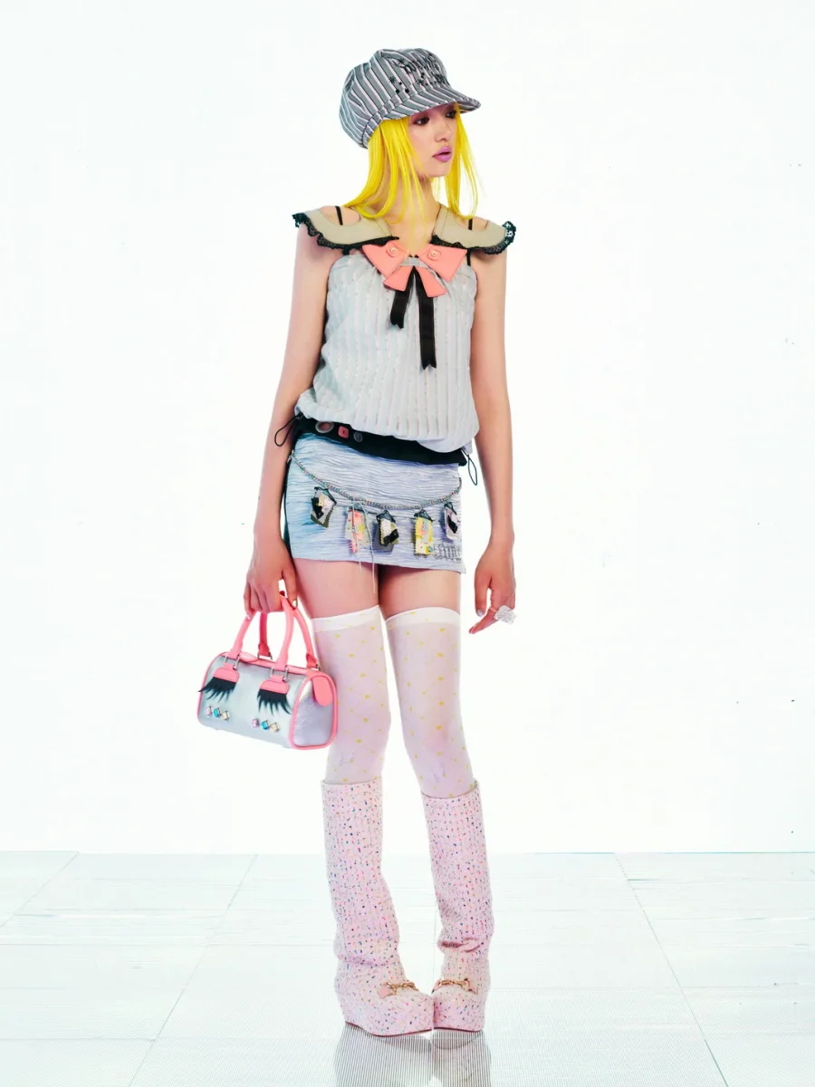 Eyeellike | 3D Eyelash Mini Top Handle Crossbody Bag - 4