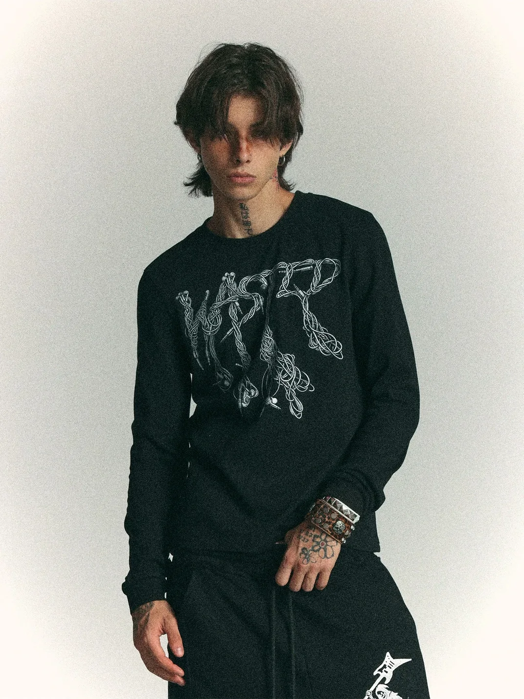 WASTED | Dropped Shoulder Cable Logo Long Sleeve T-Shirt