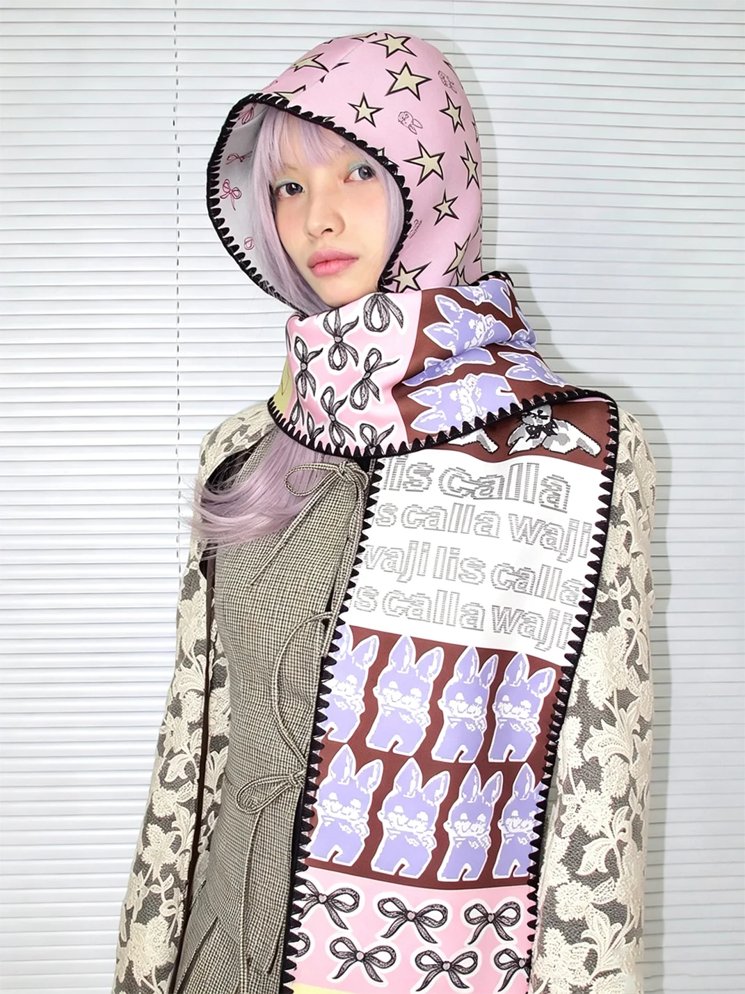 LIS CALLA | Reversible Printed Hooded Scarf With Zigzag Trim