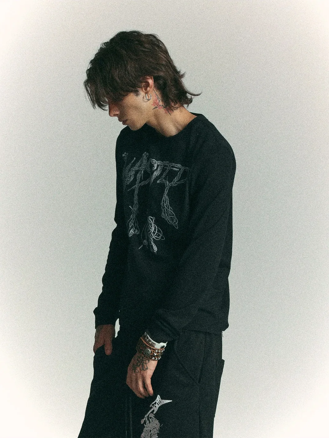 WASTED | Dropped Shoulder Cable Logo Long Sleeve T-Shirt