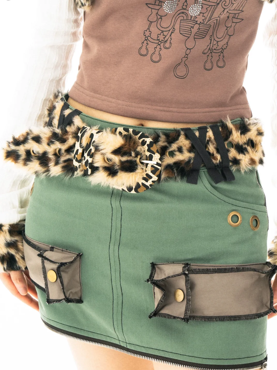 Eyeellike | Leopard Faux Fur Eyelet Belt