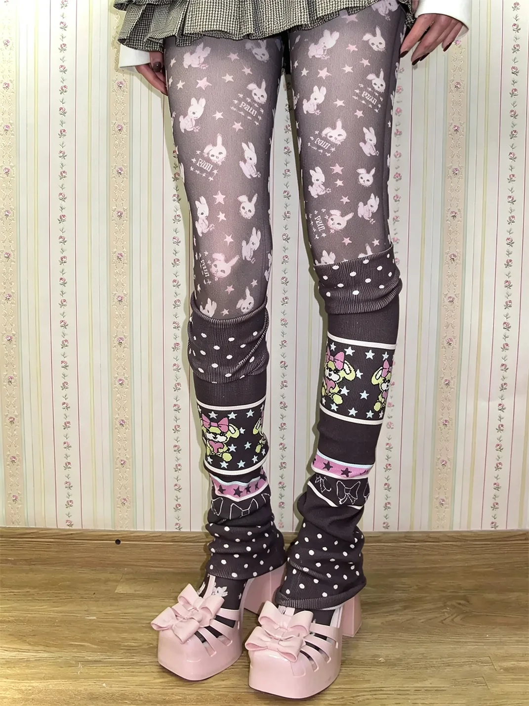 LIS CALLA | Hand-Drawn Rabbit Print Tights