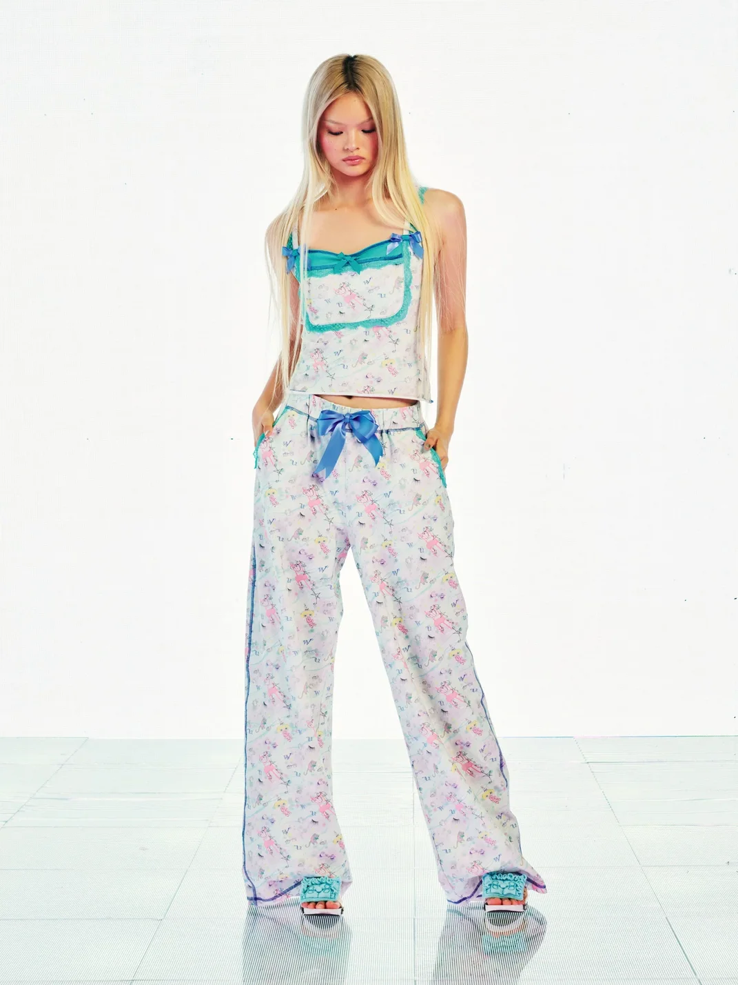 Eyeellike | Cartoon Print Bow Pajama Set