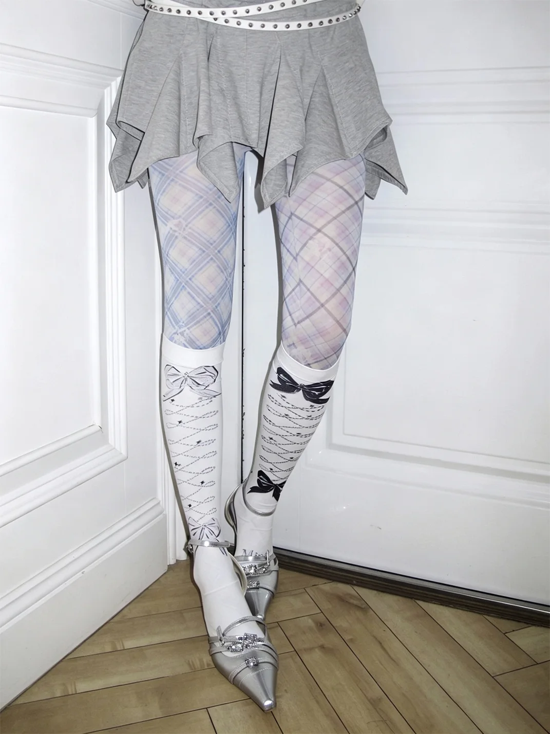 LIS CALLA | Asymmetric Plaid Floral Printed Tights