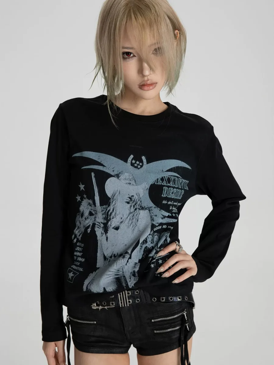 SEXXDEVIL | Distressed Digital Print Long Sleeve T-Shirt - 4