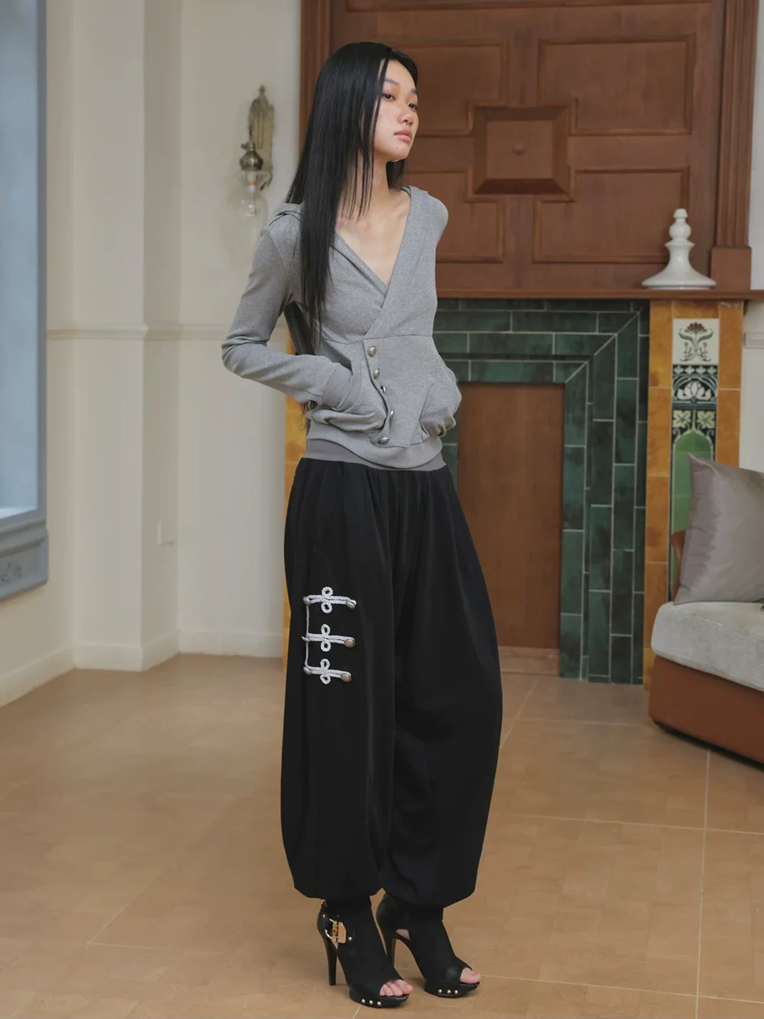 FayChui | Low-Rise Knot Detail Wide-Leg Harem Pants