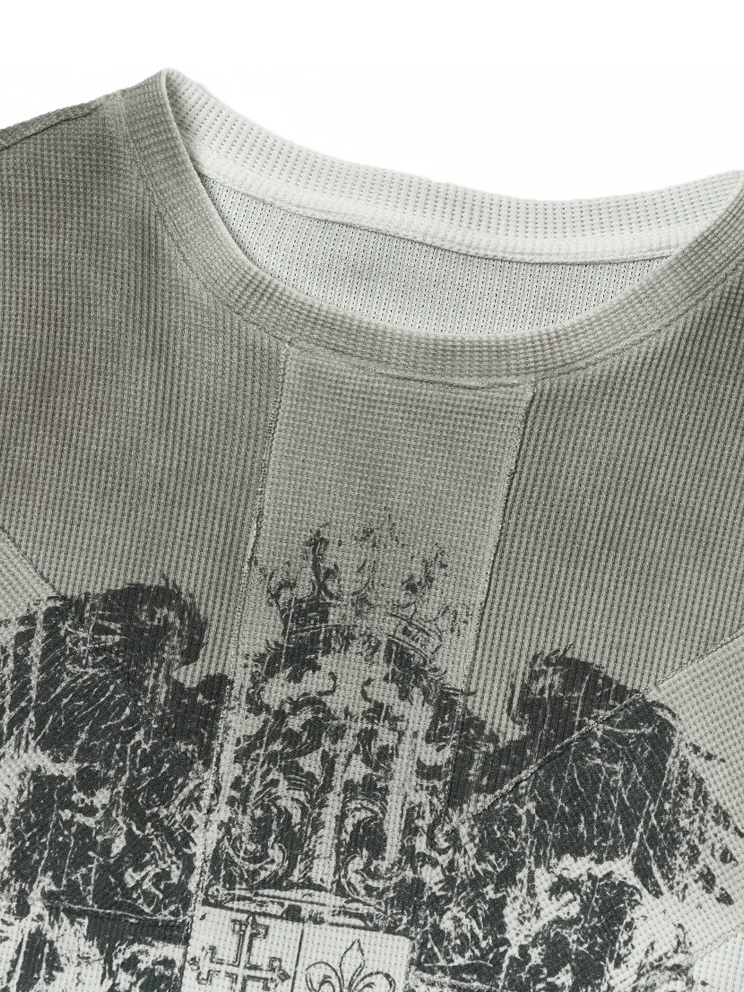 SAXGENWON | Distressed Boxy Waffle Graphic Long Sleeve Tee