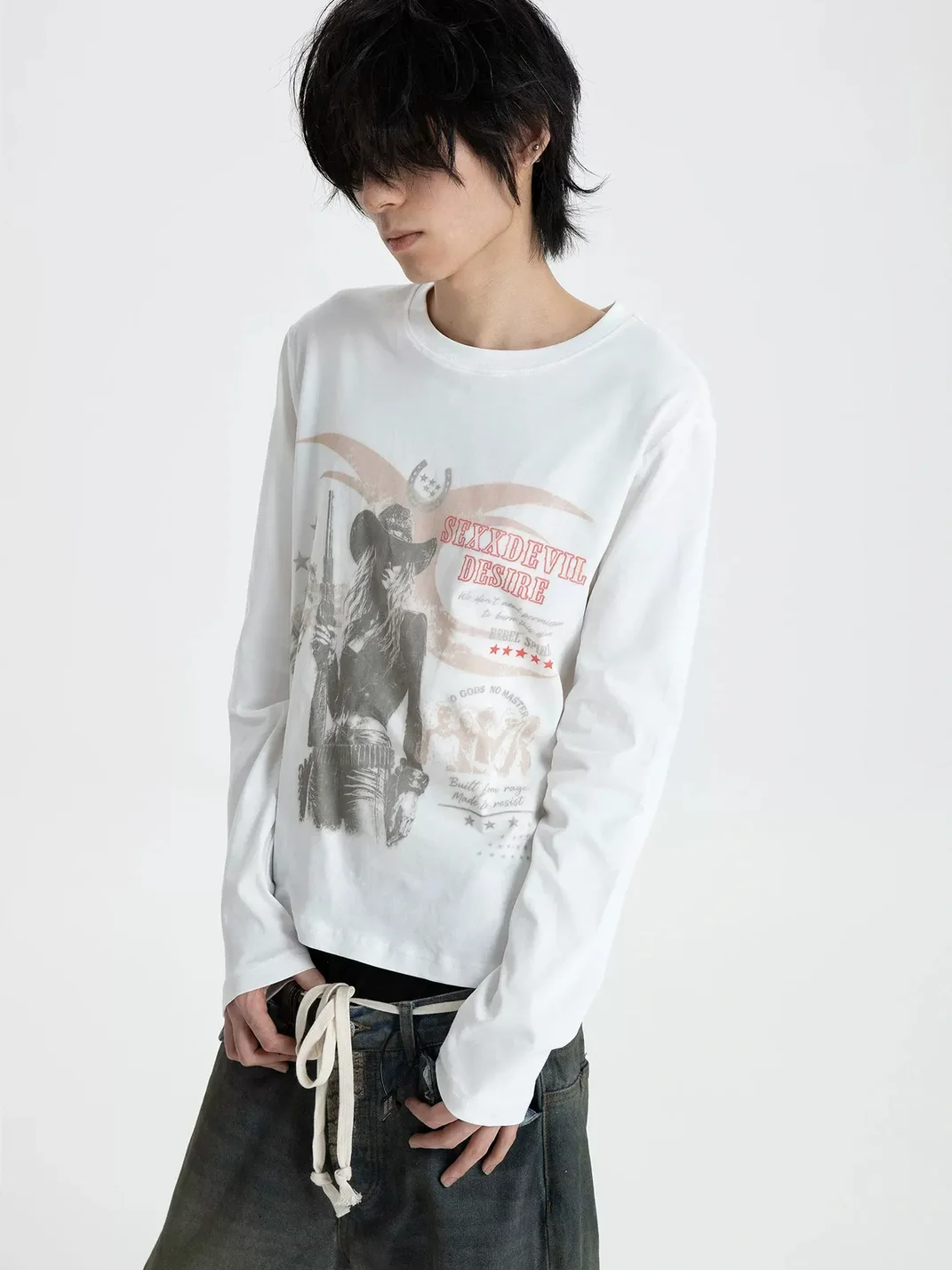 SEXXDEVIL | Distressed Digital Print Long Sleeve T-Shirt