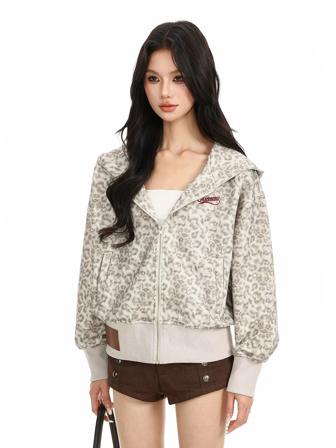 BIGGOLD | Leopard Hooded Zip-Up Cropped Jacket