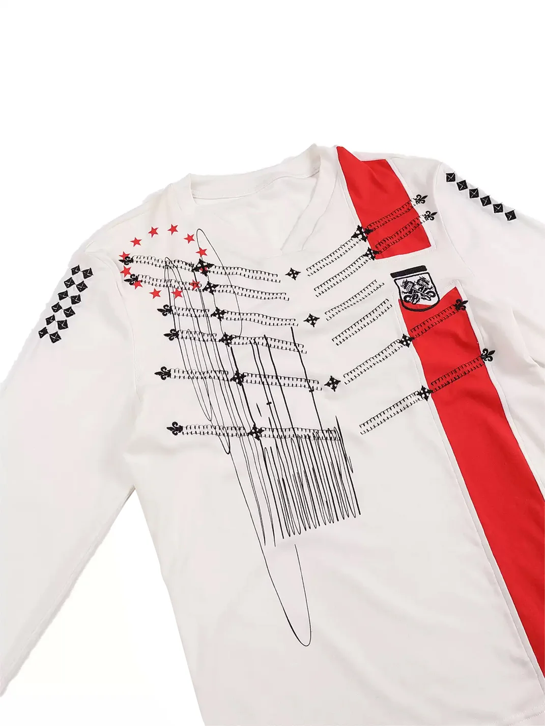 WHISTLEHUNTER | Embroidered Print V-Neck Long Sleeve T-Shirt