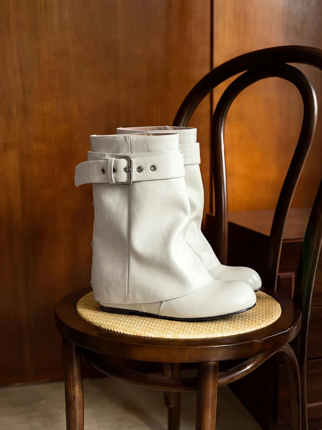 EBLAN | Buckled Slouchy Mid-Calf Lift Boots