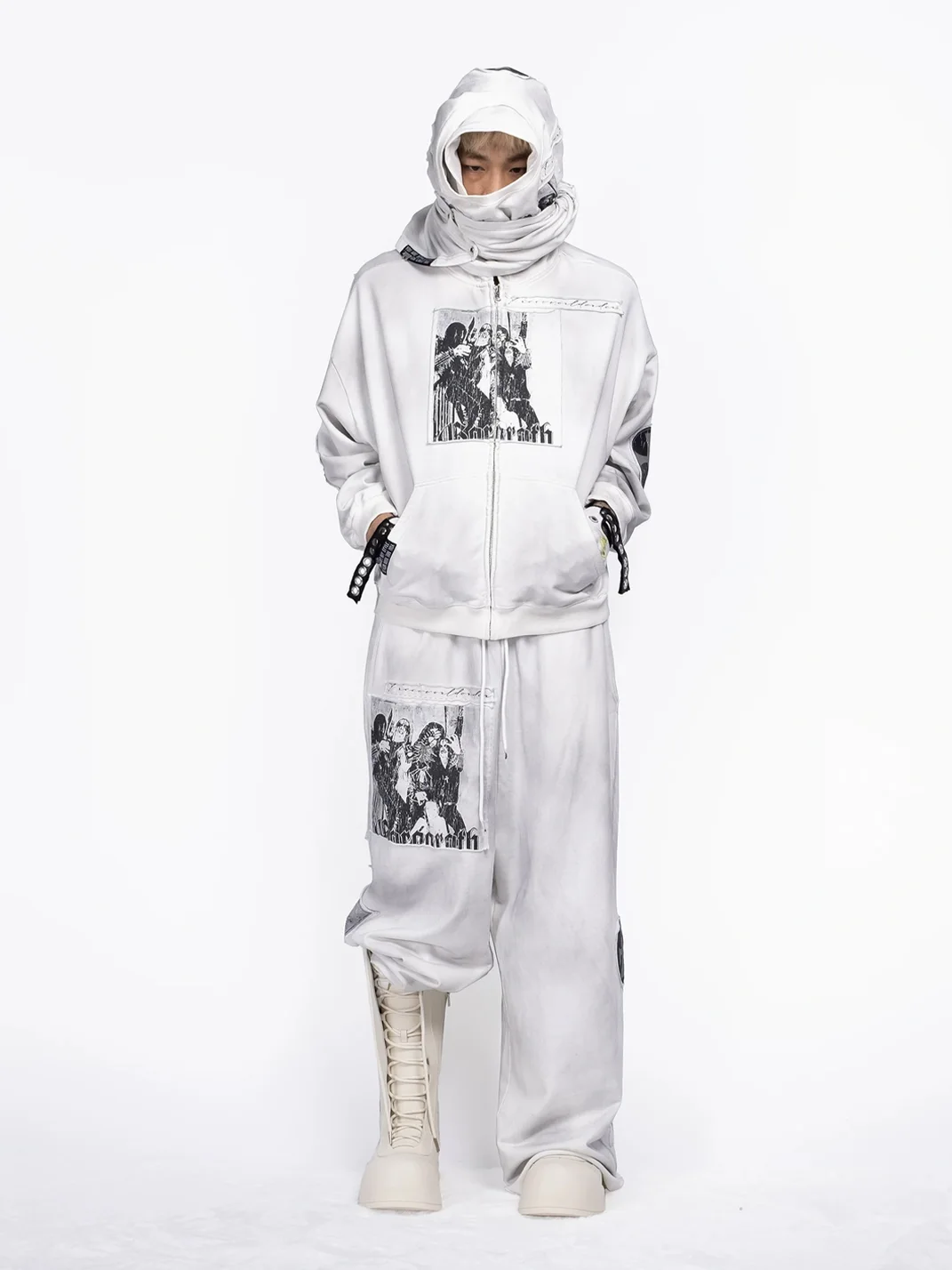 FVVO | Washed Patch Print Zip-Up Hoodie