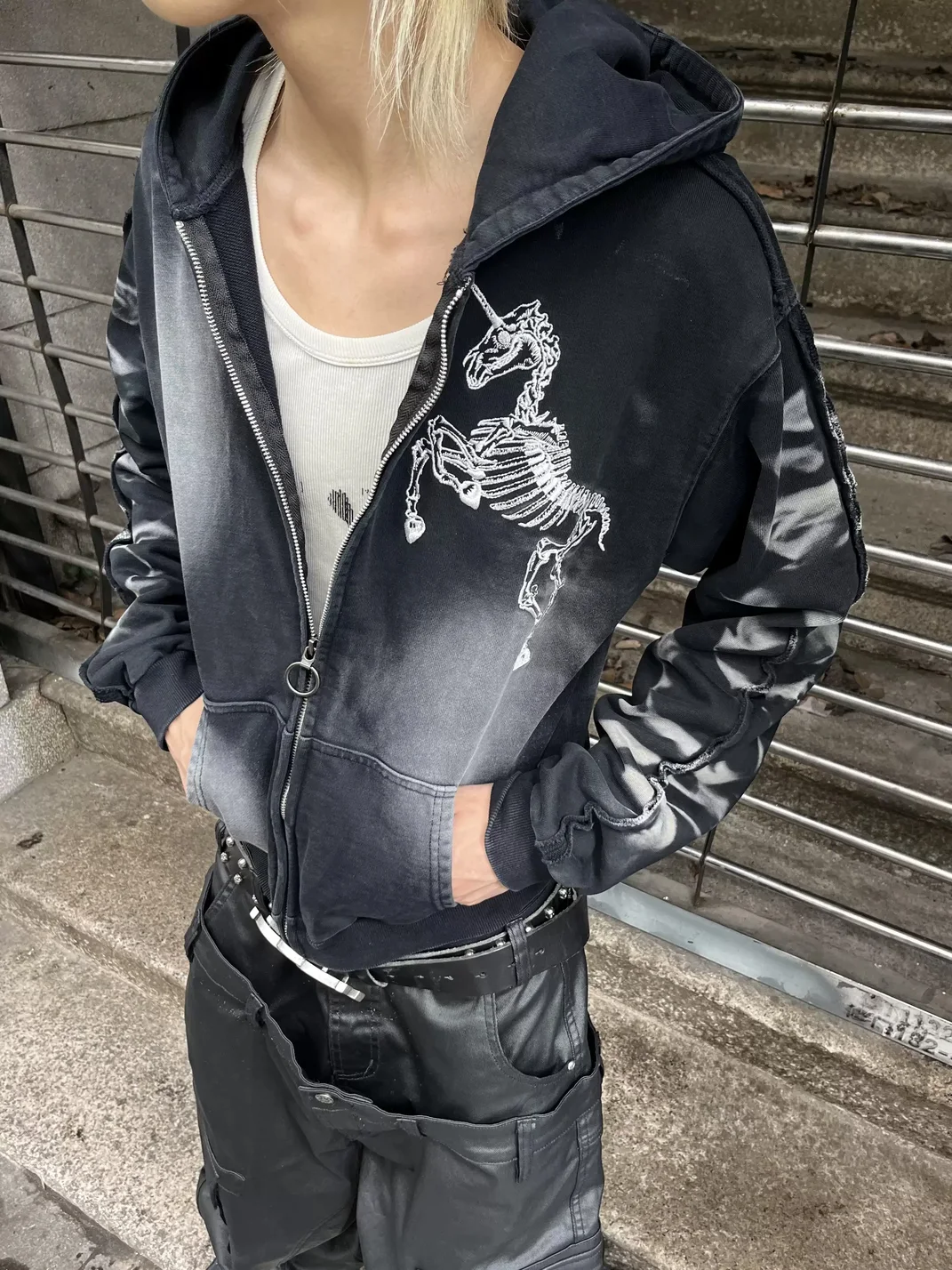 4AMSTUDIO | Unicorn Skeleton Distressed Zip-Up Hoodie