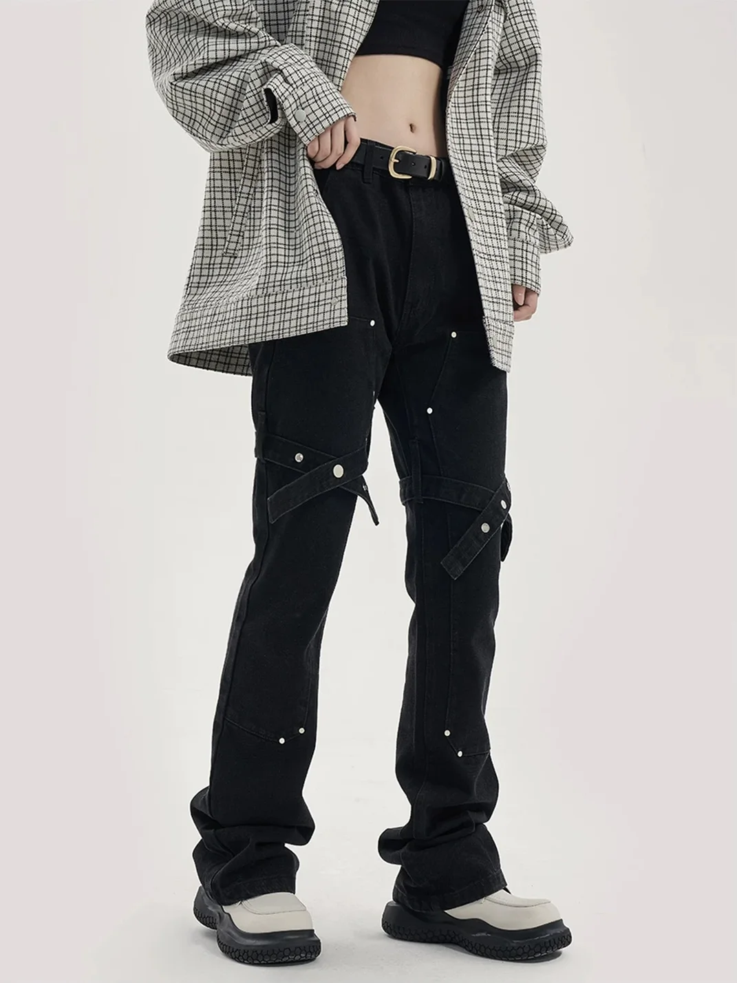 PasET | Black Slim-Fit Slightly Flared Strap Jeans