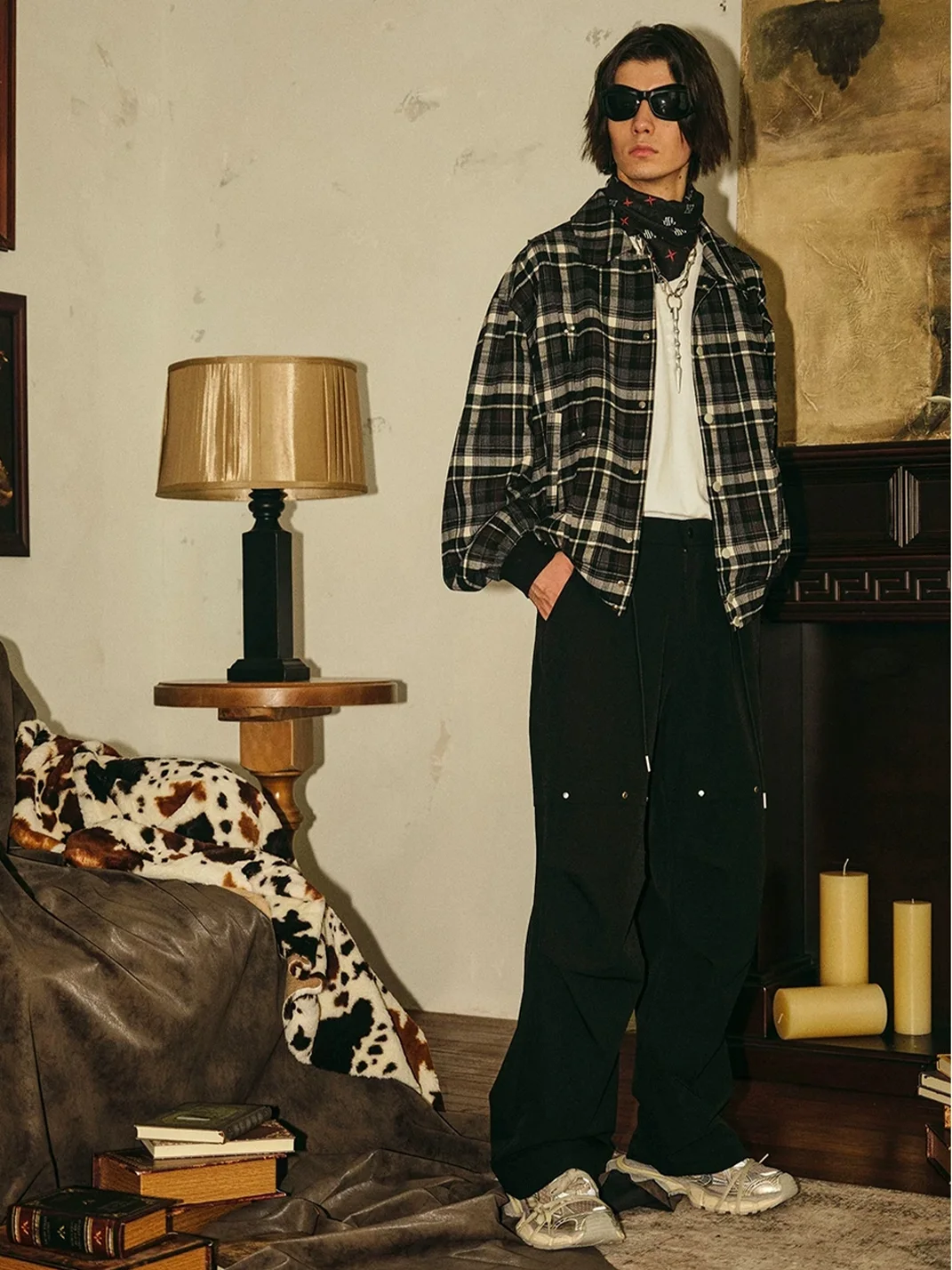 PasET | Loose Straight-Leg Parachute Pants With Gem Studs