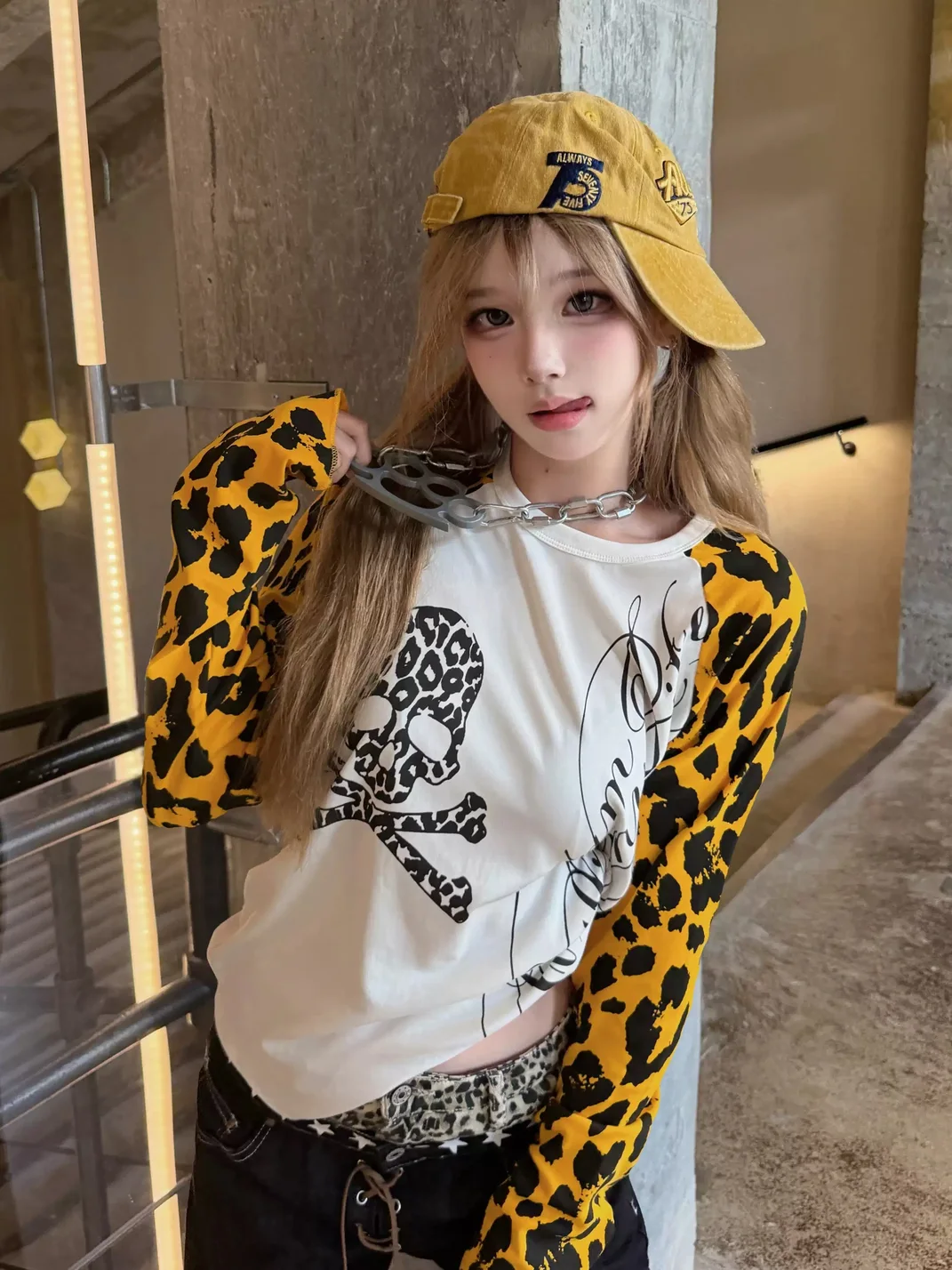 4AMSTUDIO | Leopard Skull Raglan Long Sleeve T-Shirt