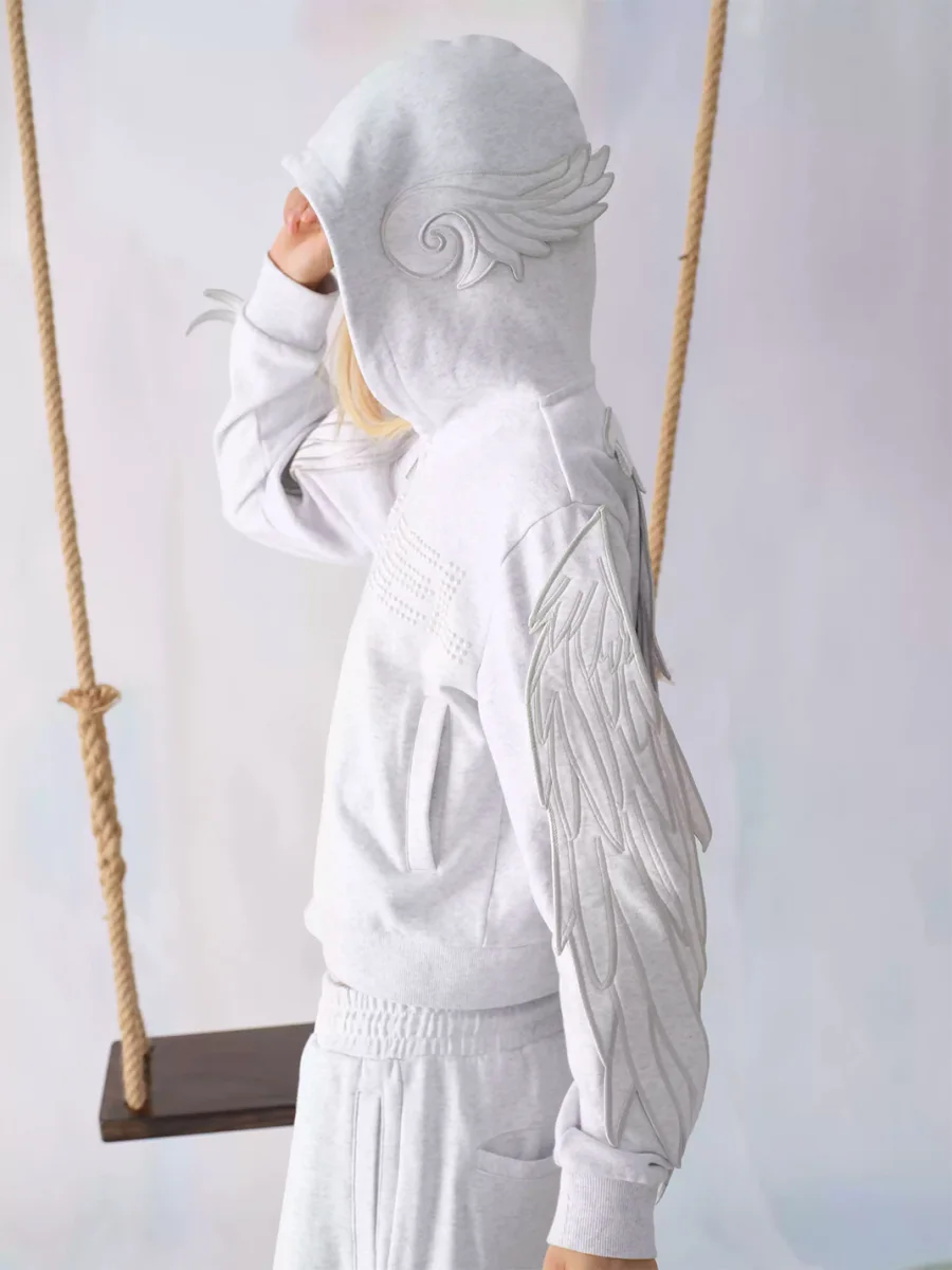 CHAI | Cropped Wing Applique Pearl Zip-Up Hoodie - 4
