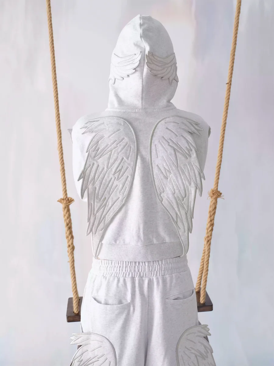 CHAI | Cropped Wing Applique Pearl Zip-Up Hoodie - 3