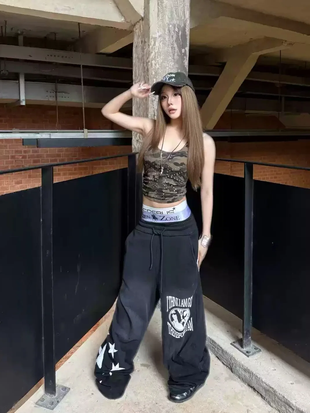 4AMSTUDIO | Black Loose Wide-Leg Graphic Sweatpants