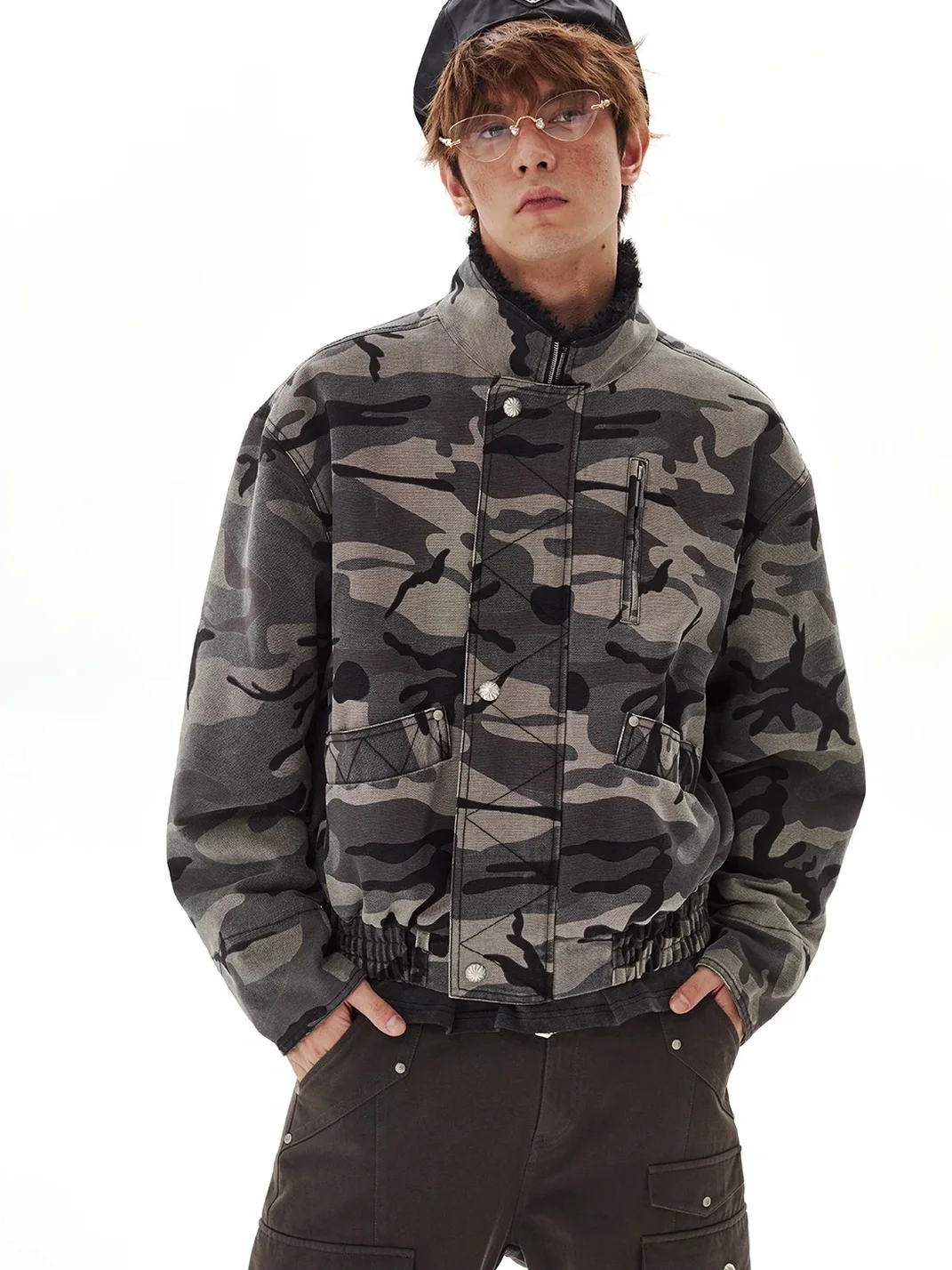 PasET | Cropped Loose Fit Camouflage Stand Collar Jacket