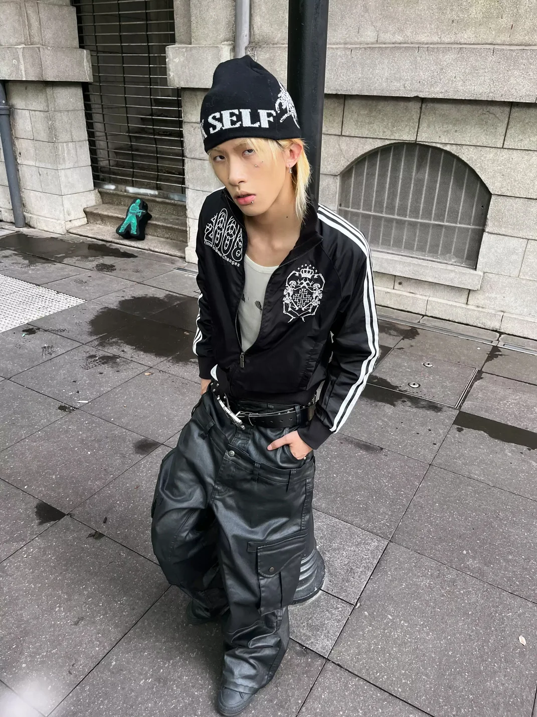 4AMSTUDIO | Black Skull Stand-Collar Zip Jacket