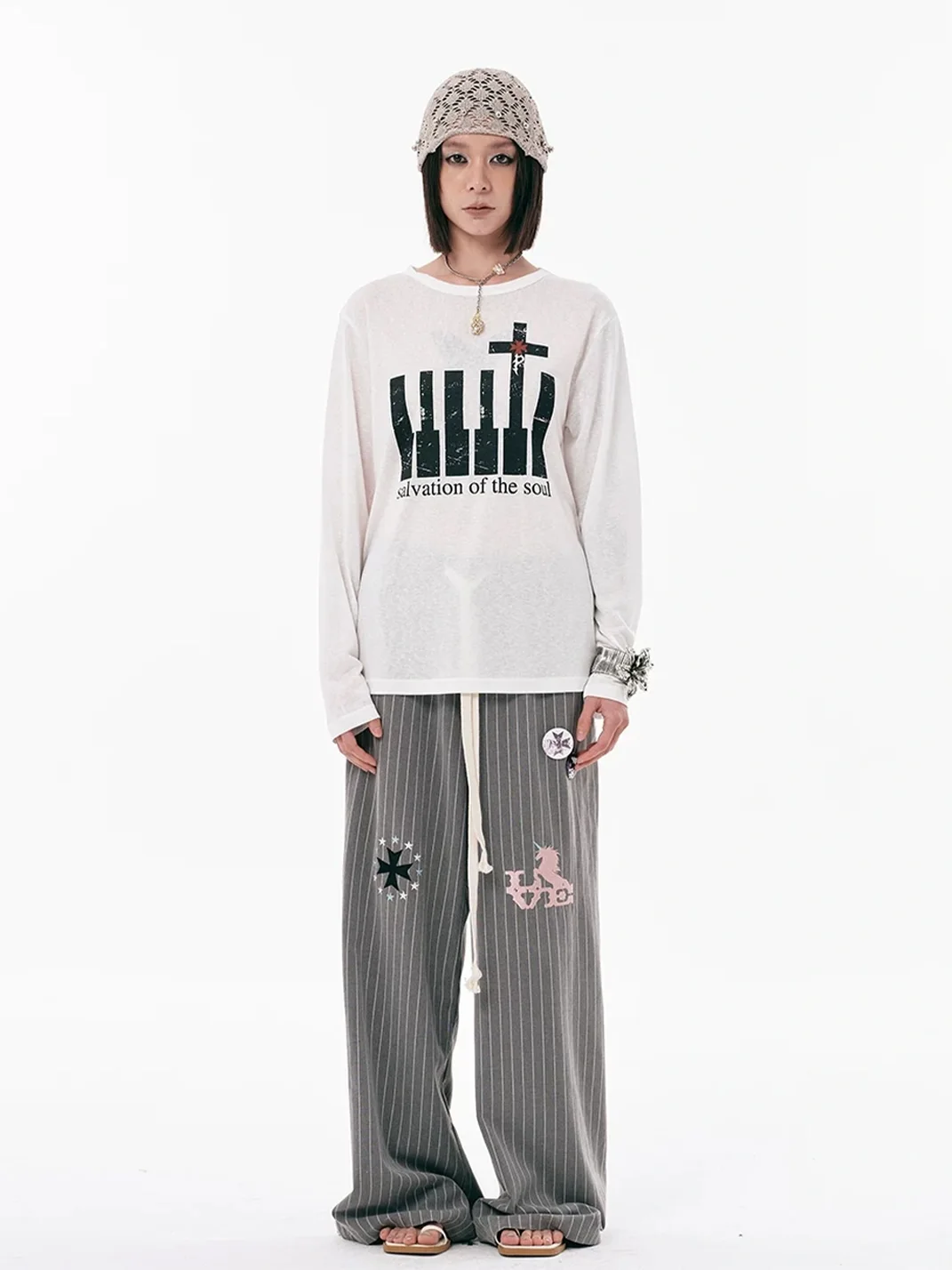 PasET | Striped Embroidered Wide-Leg Pants