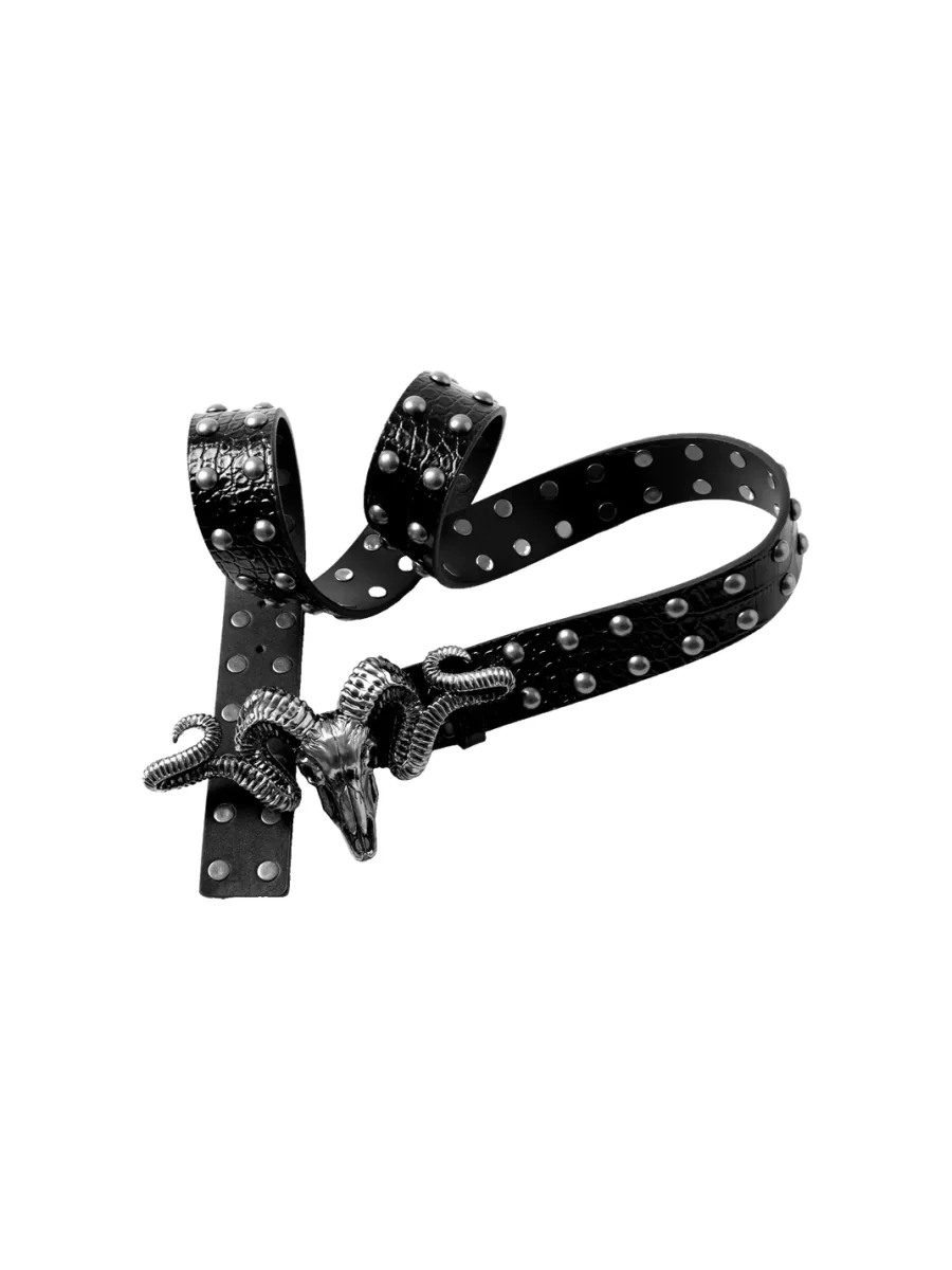DARKRTPTS | Distressed Ram Skull Studded Leather Belt - 4