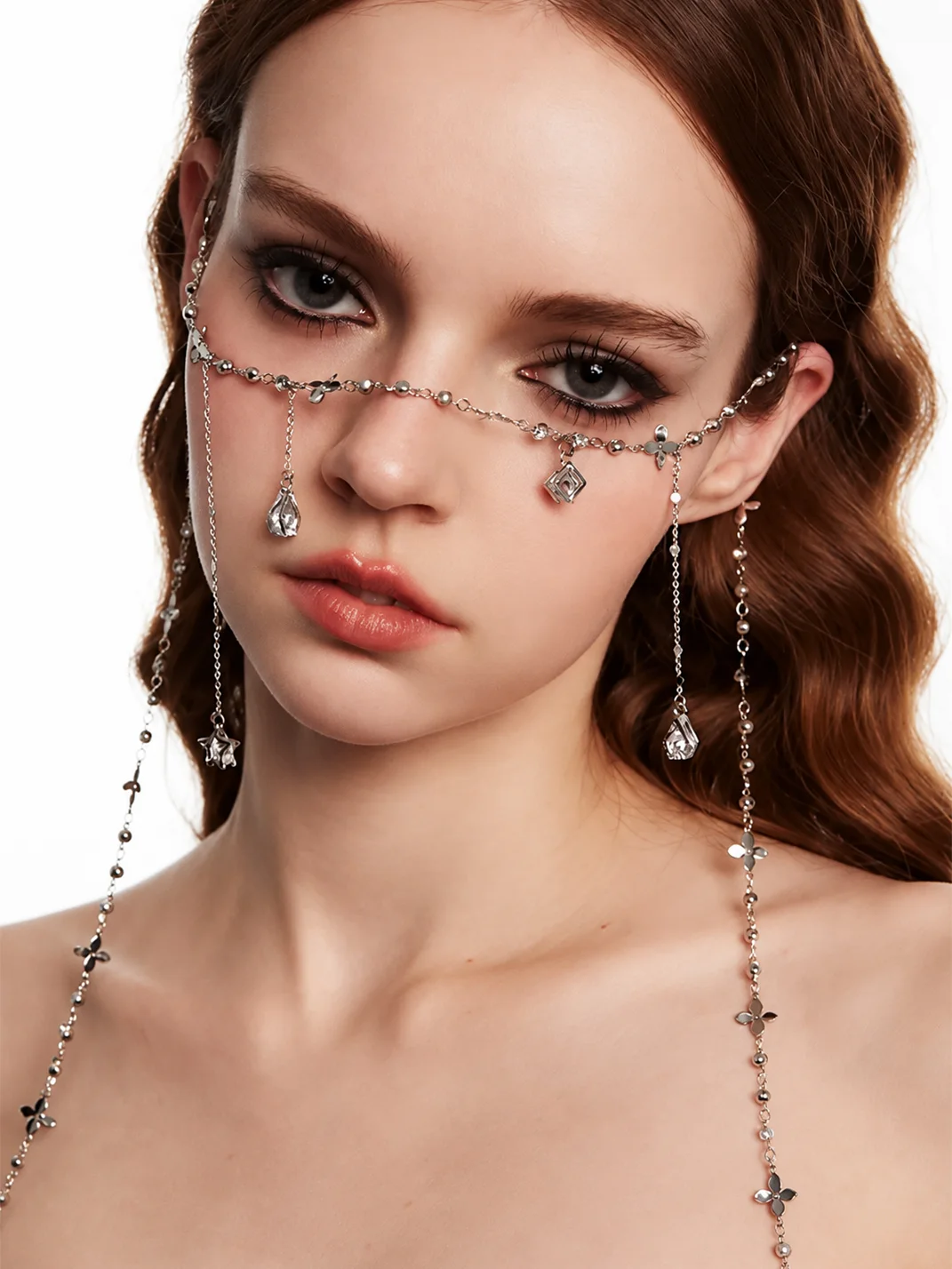 OCTO VITA | Tassel Face Chain