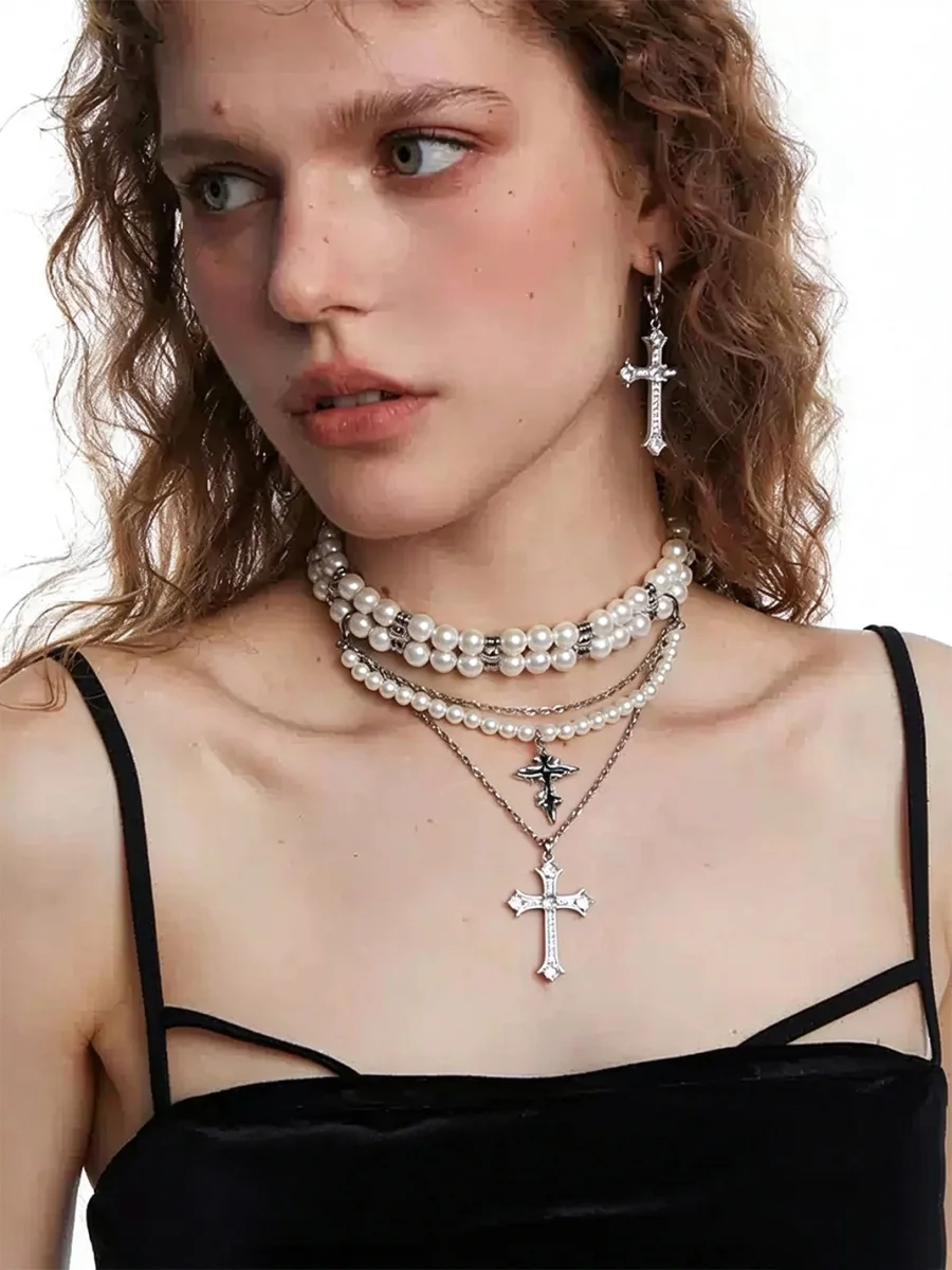 OCTO VITA | Three-Layer Pearl Cross Necklace - 4